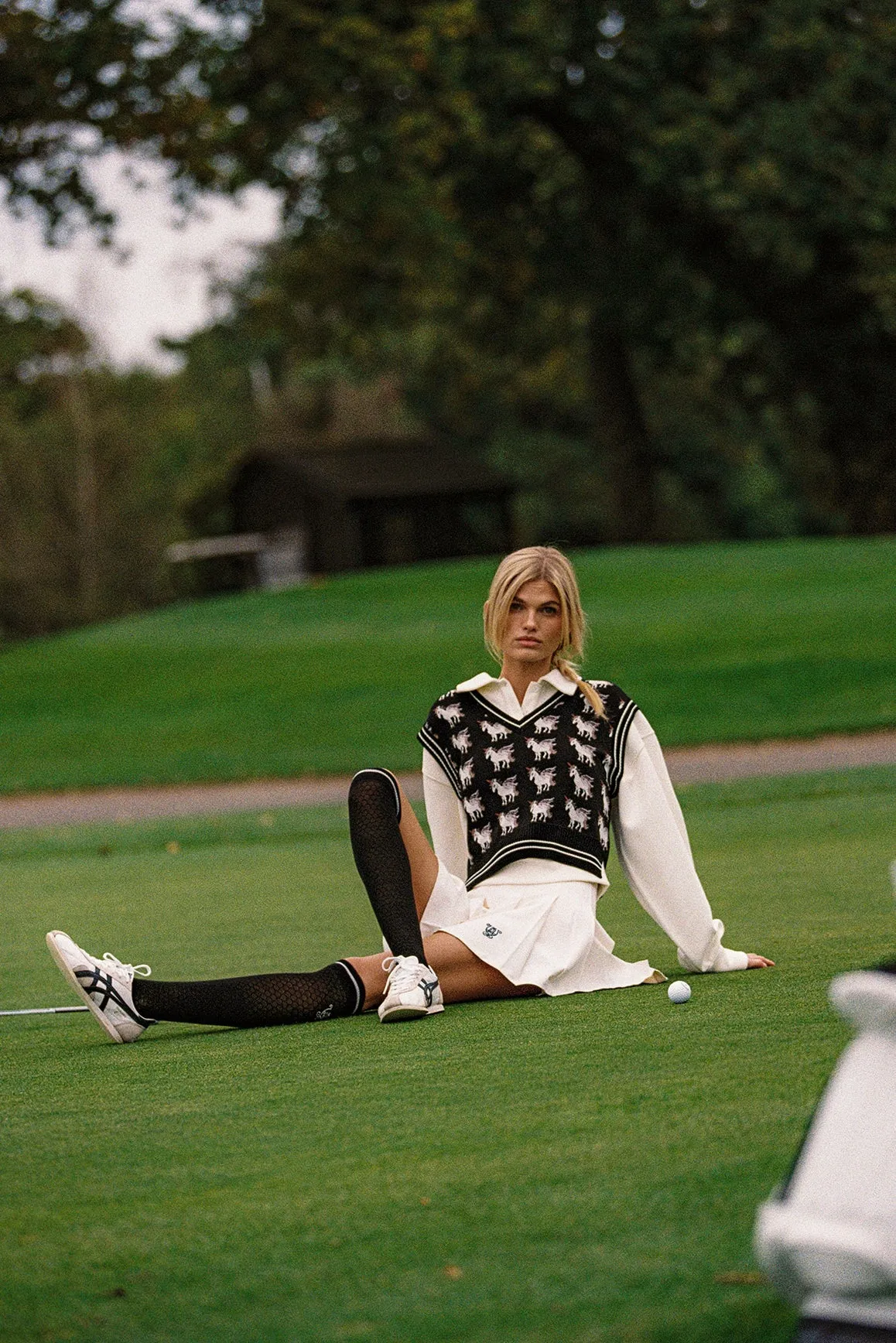 Unicorn Knit Vest sold by WISKII Active product image thumbnail 5