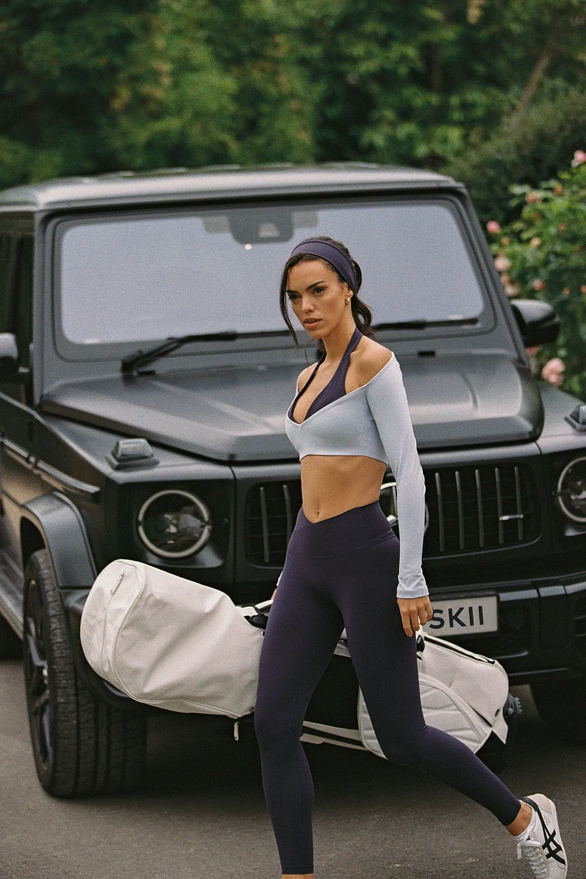 Riviera V-waist Scrunch Legging sold by WISKII Active product image thumbnail 5