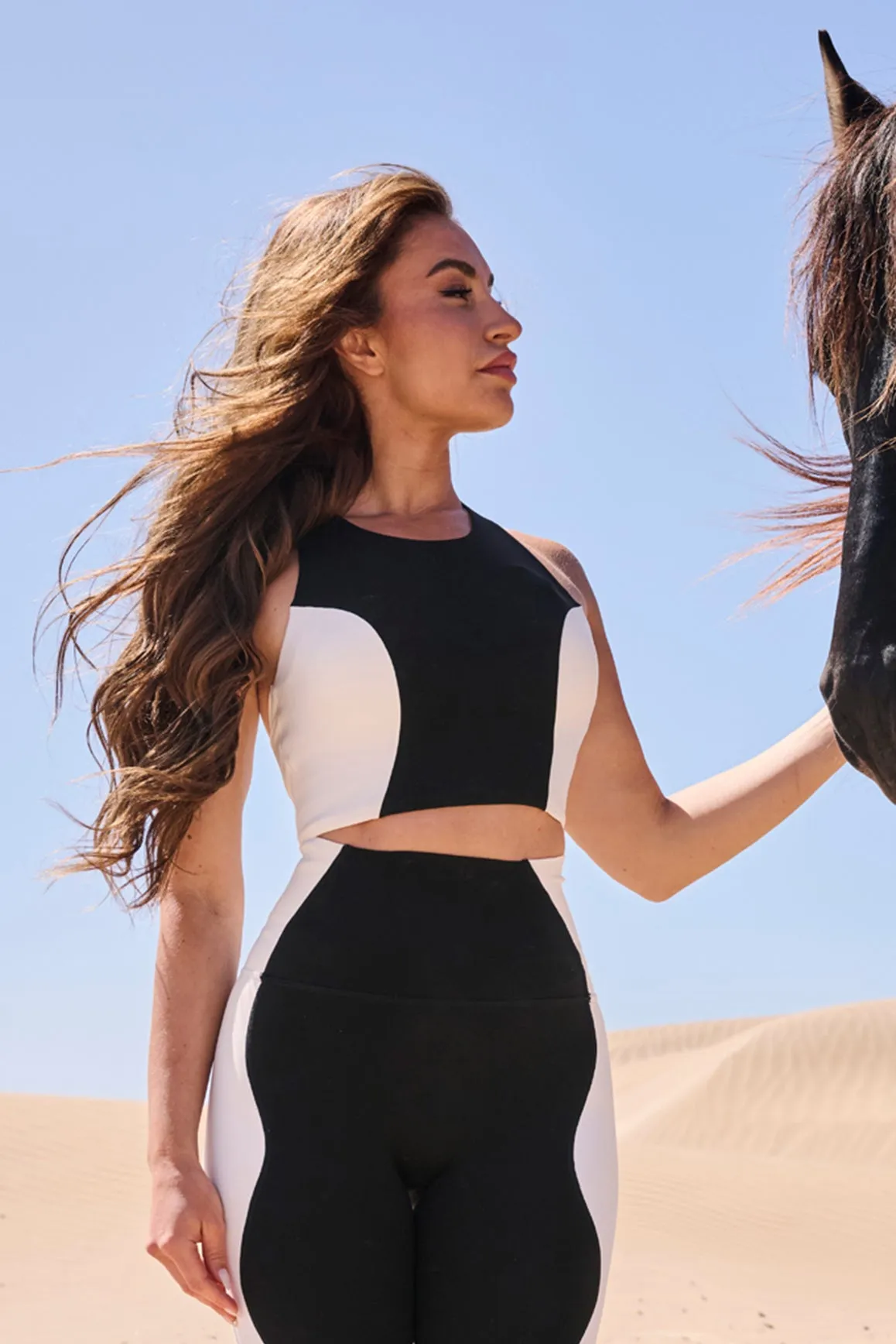 Color-Block Racerback Sports Bra sold by WISKII Active product image thumbnail 3