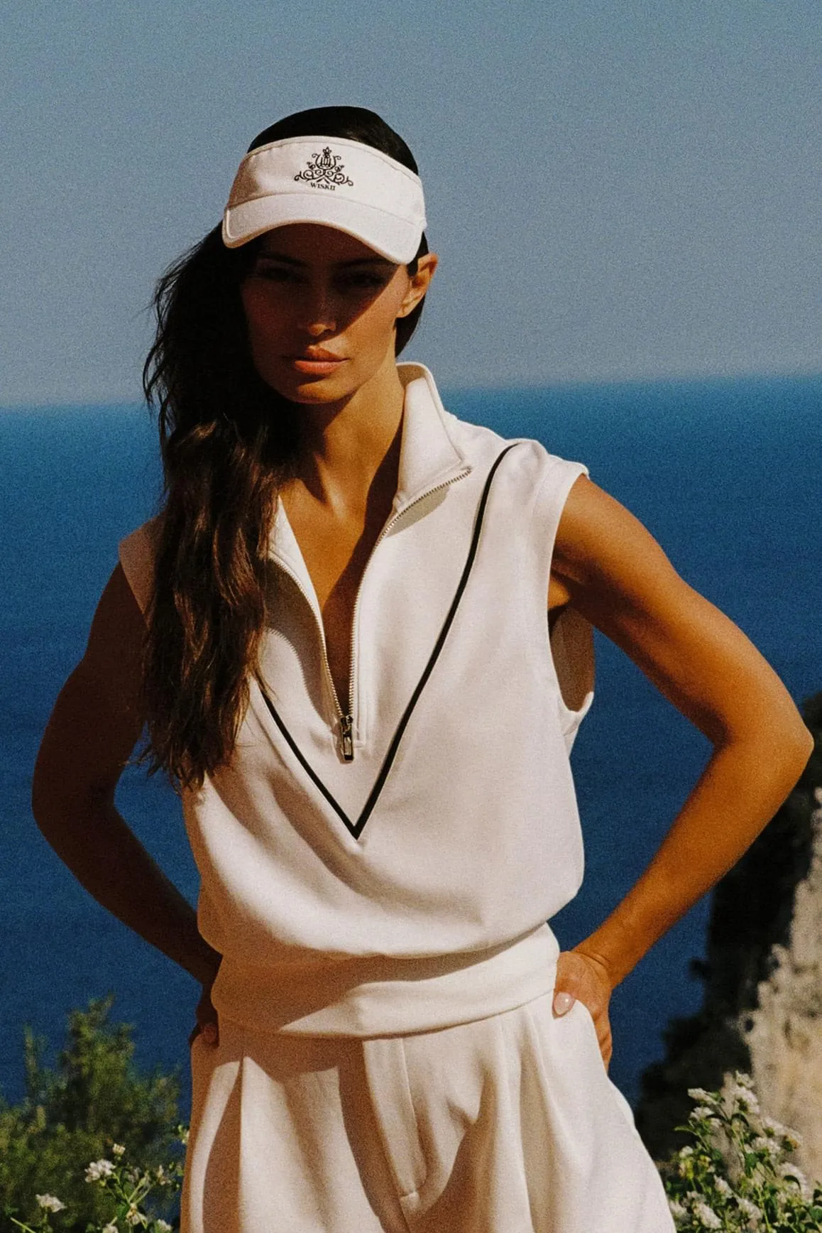 Riviera Ease Set sold by WISKII Active product image thumbnail 4