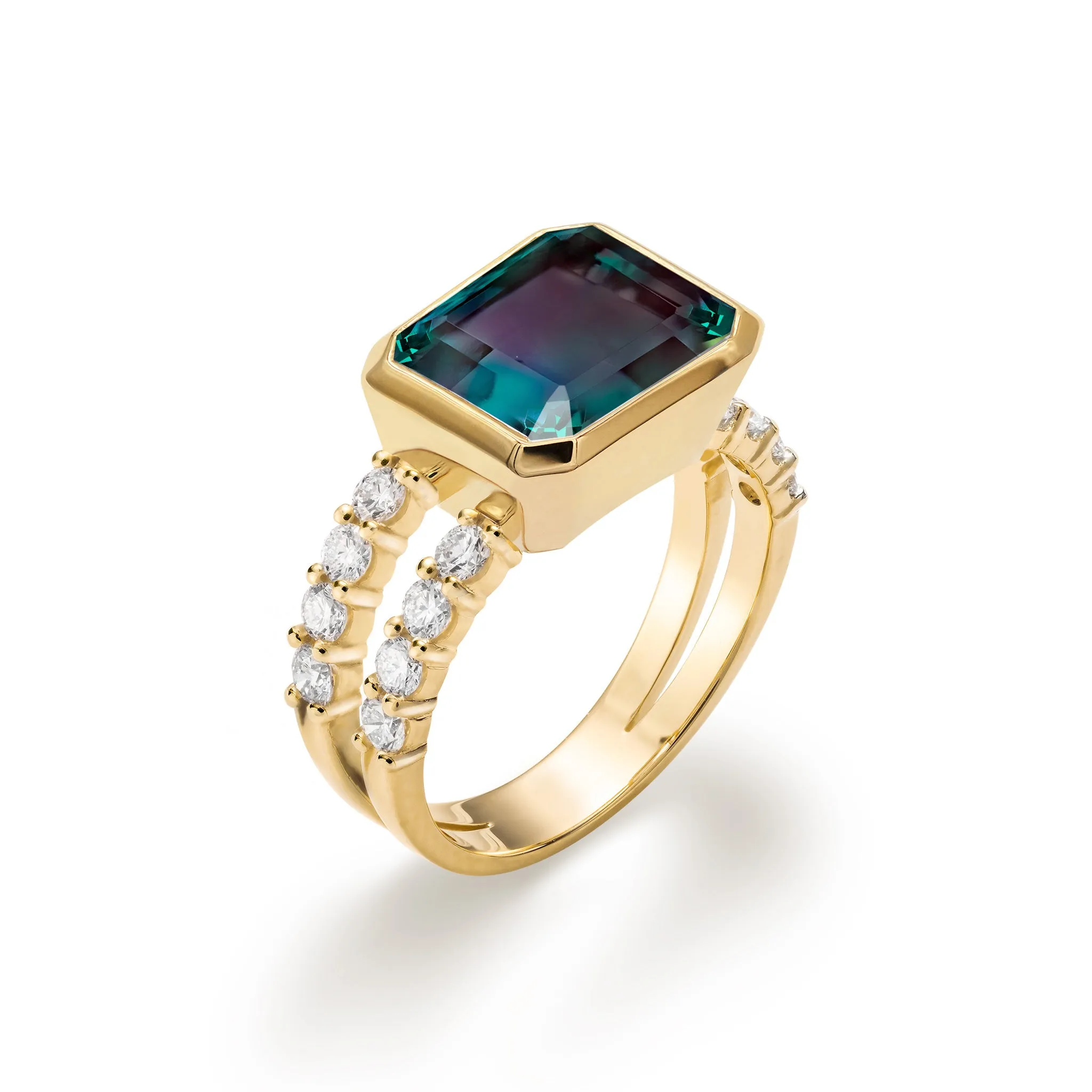 Warren Horizontal Alexandrite Ring with Diamonds in 14k Gold (June) sold by Haverhill product image thumbnail 4