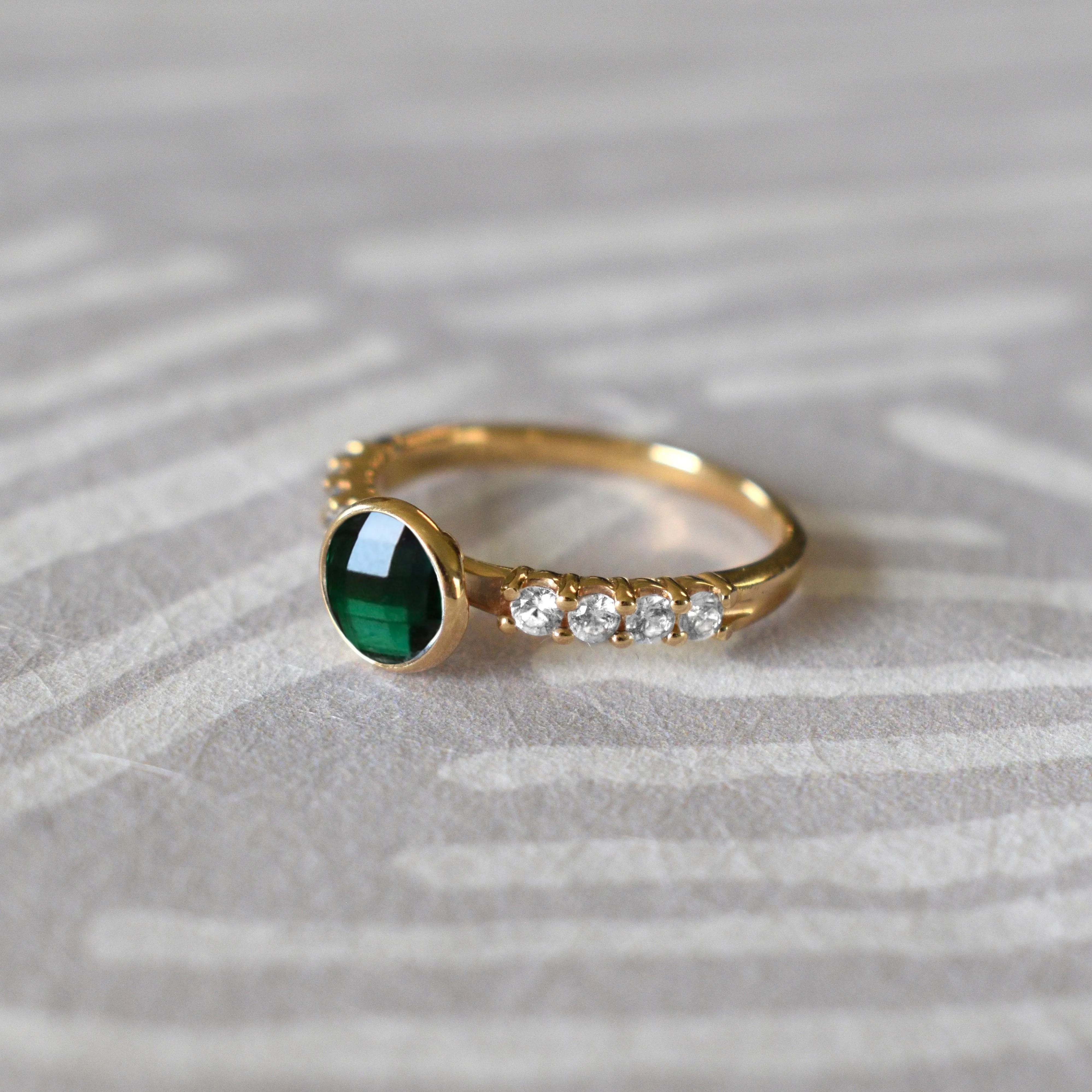 Rosecliff Grand Emerald Ring in 14k Gold (May) sold by Haverhill product image thumbnail 3