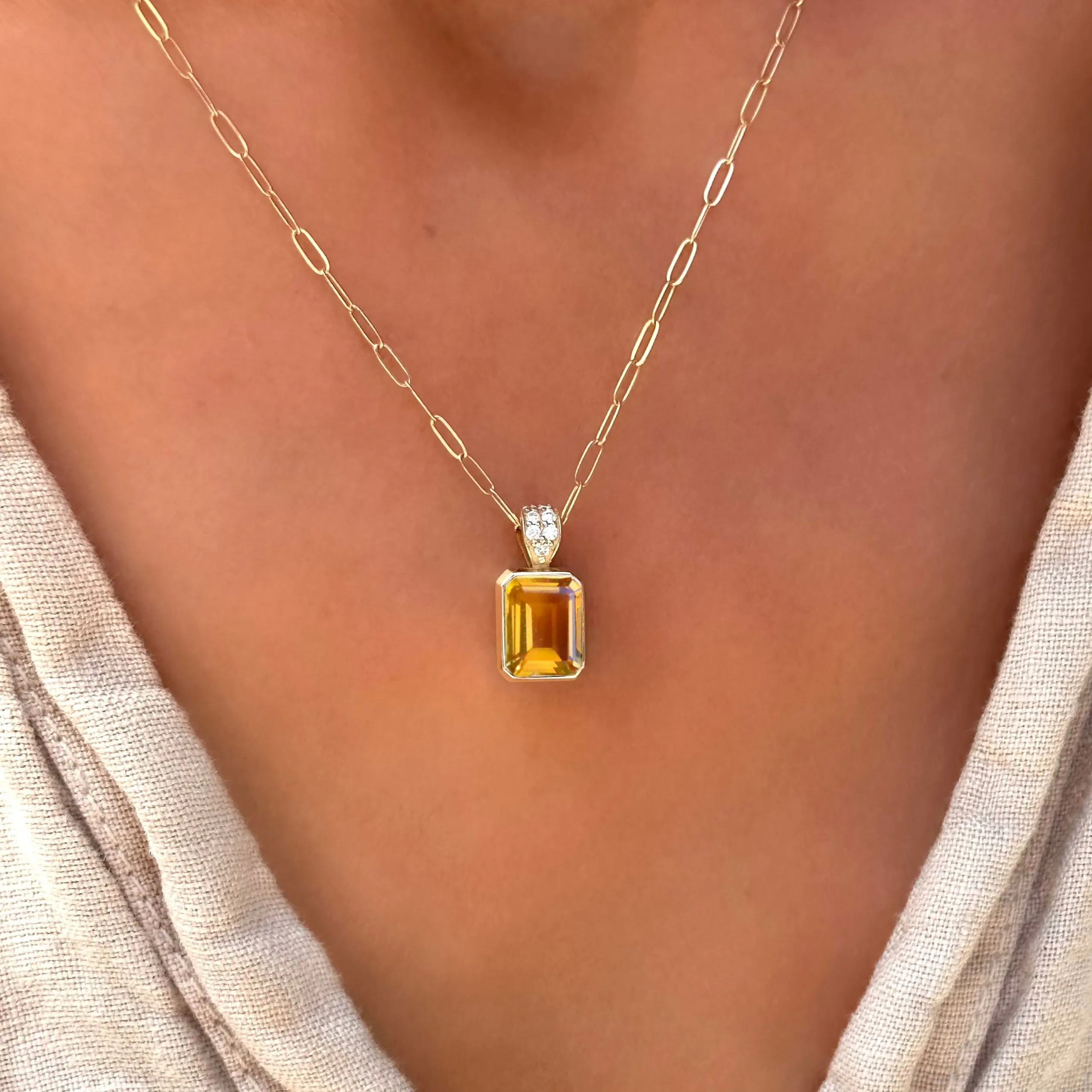 Warren Birthstone Pendant with Diamond Bale in 14k Gold sold by Haverhill product image thumbnail 3