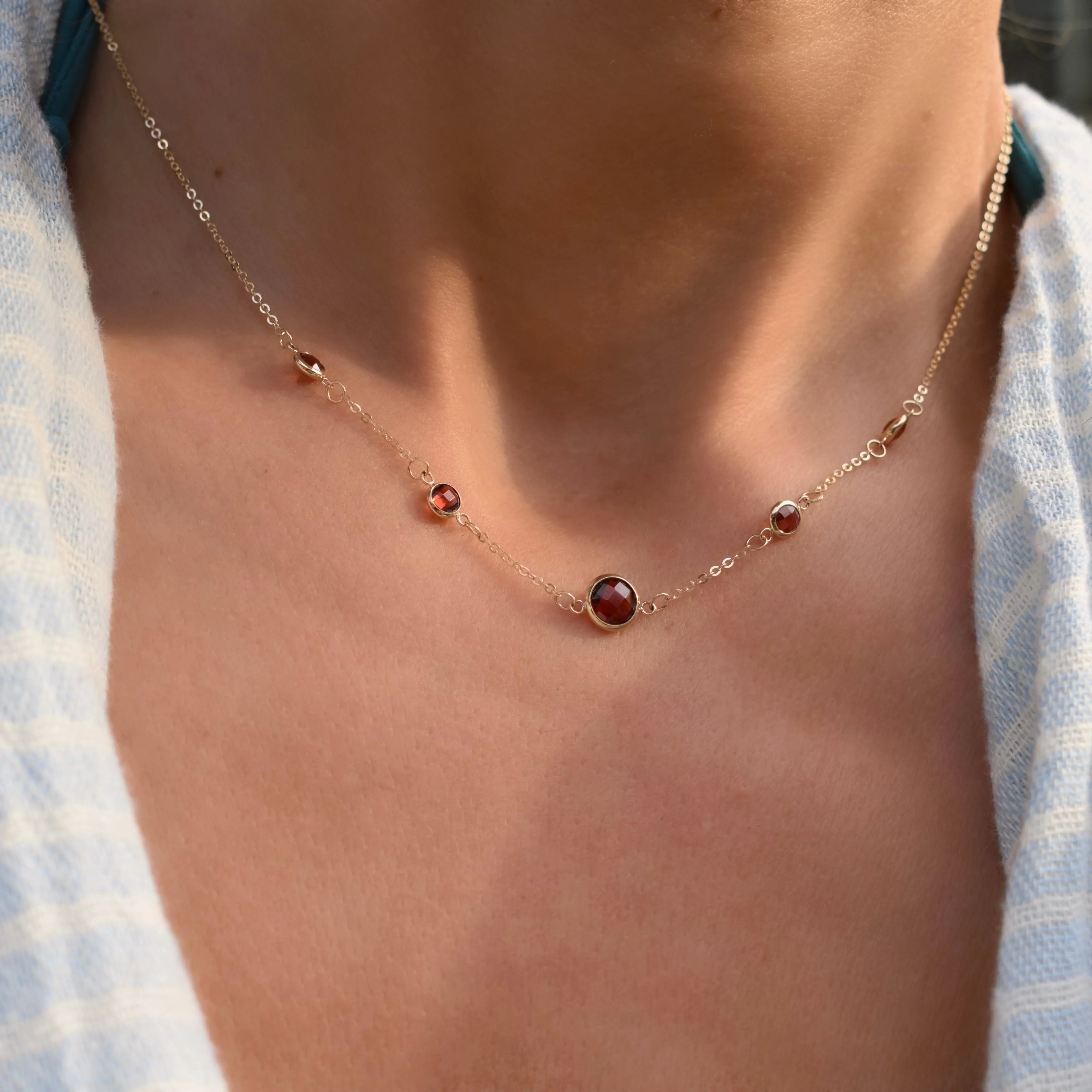 1 Grand & 4 Petite Garnet Necklace in 14k Gold (January) sold by Haverhill product image thumbnail 3