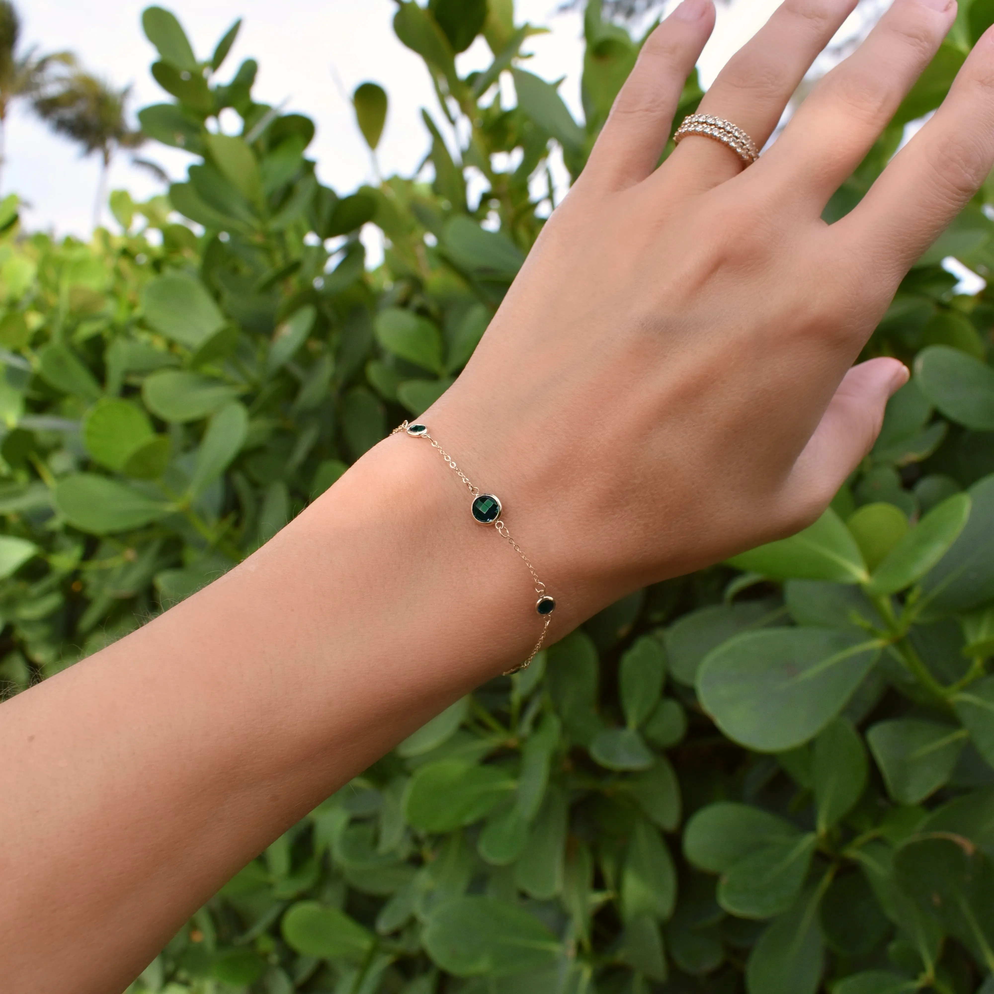 1 Grand & 4 Petite Emerald Bracelet in 14k Gold (May) sold by Haverhill product image thumbnail 2