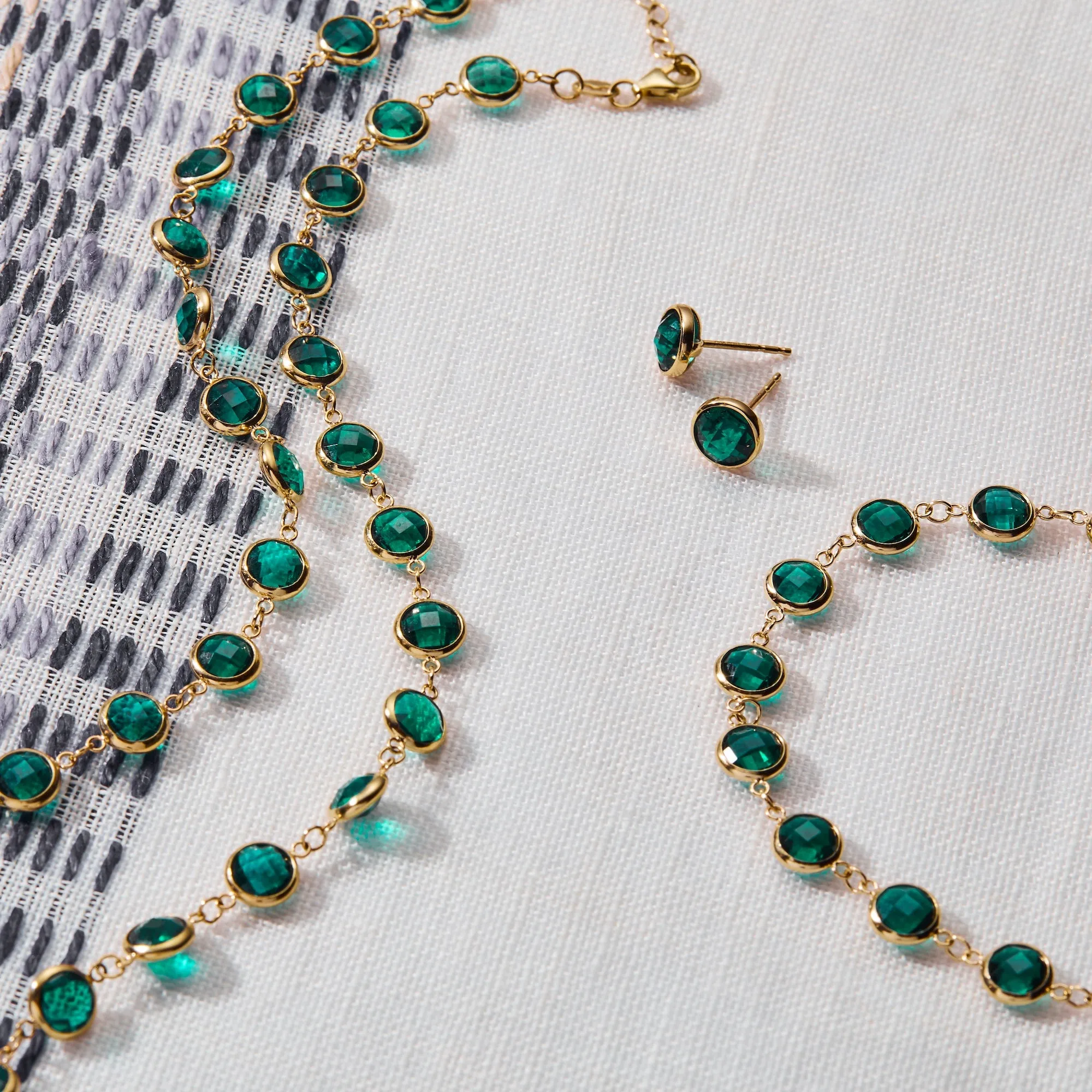 Newport Grand Emerald Bracelet in 14k Gold (May) sold by Haverhill product image thumbnail 3