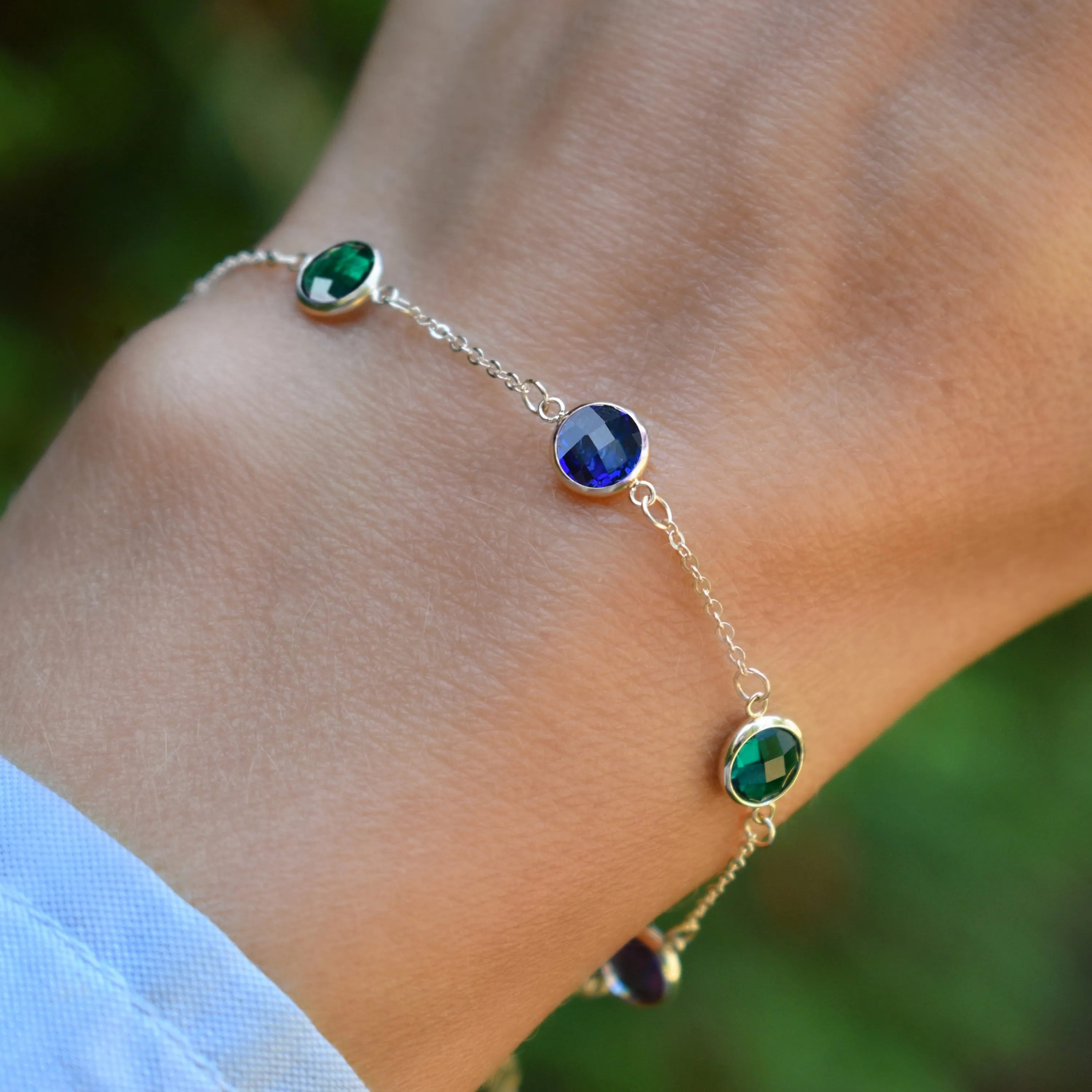 Terra Grand 5 Stone Bracelet in 14k Gold sold by Haverhill product image thumbnail 3