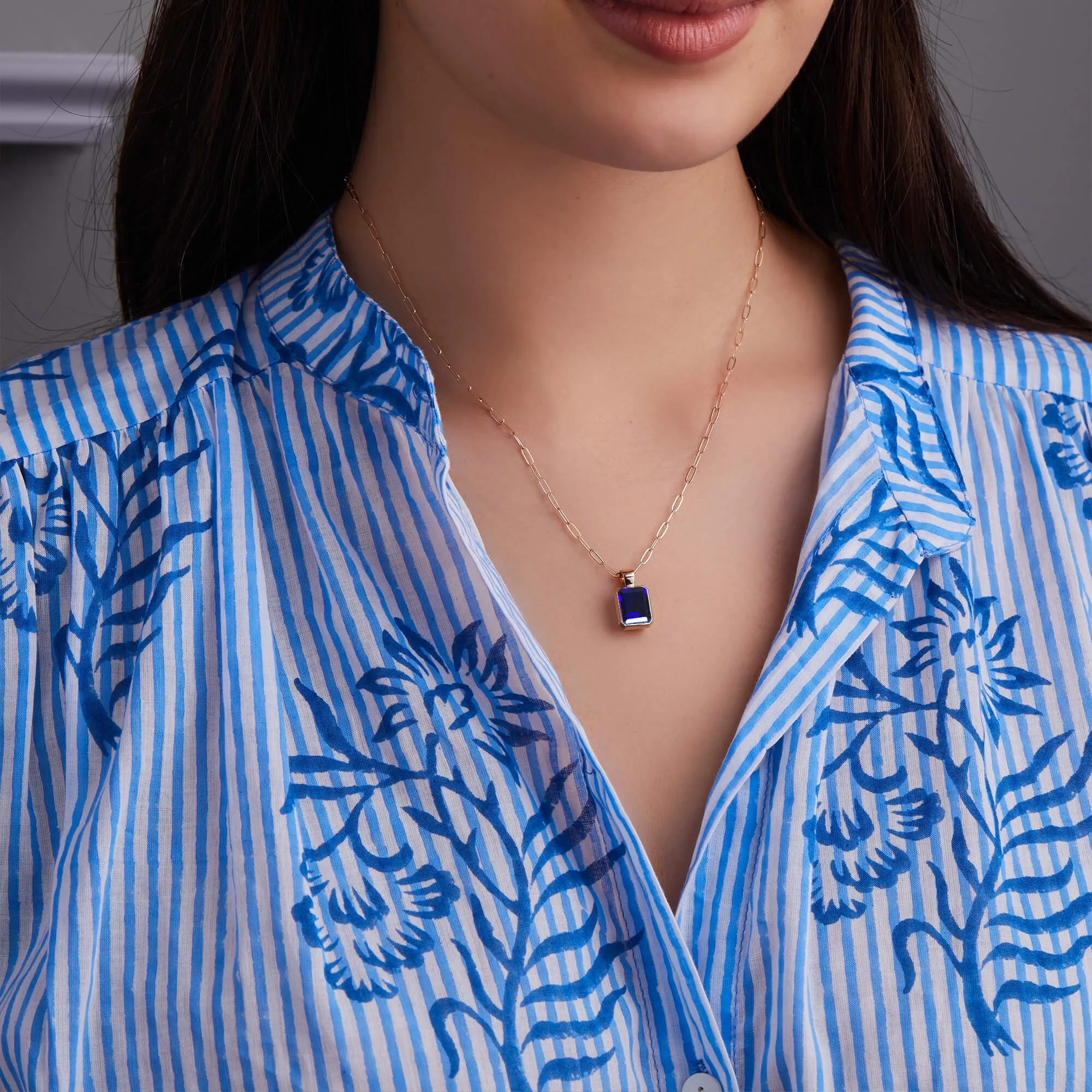 Warren Sapphire Pendant in 14k Gold (September) sold by Haverhill product image thumbnail 2