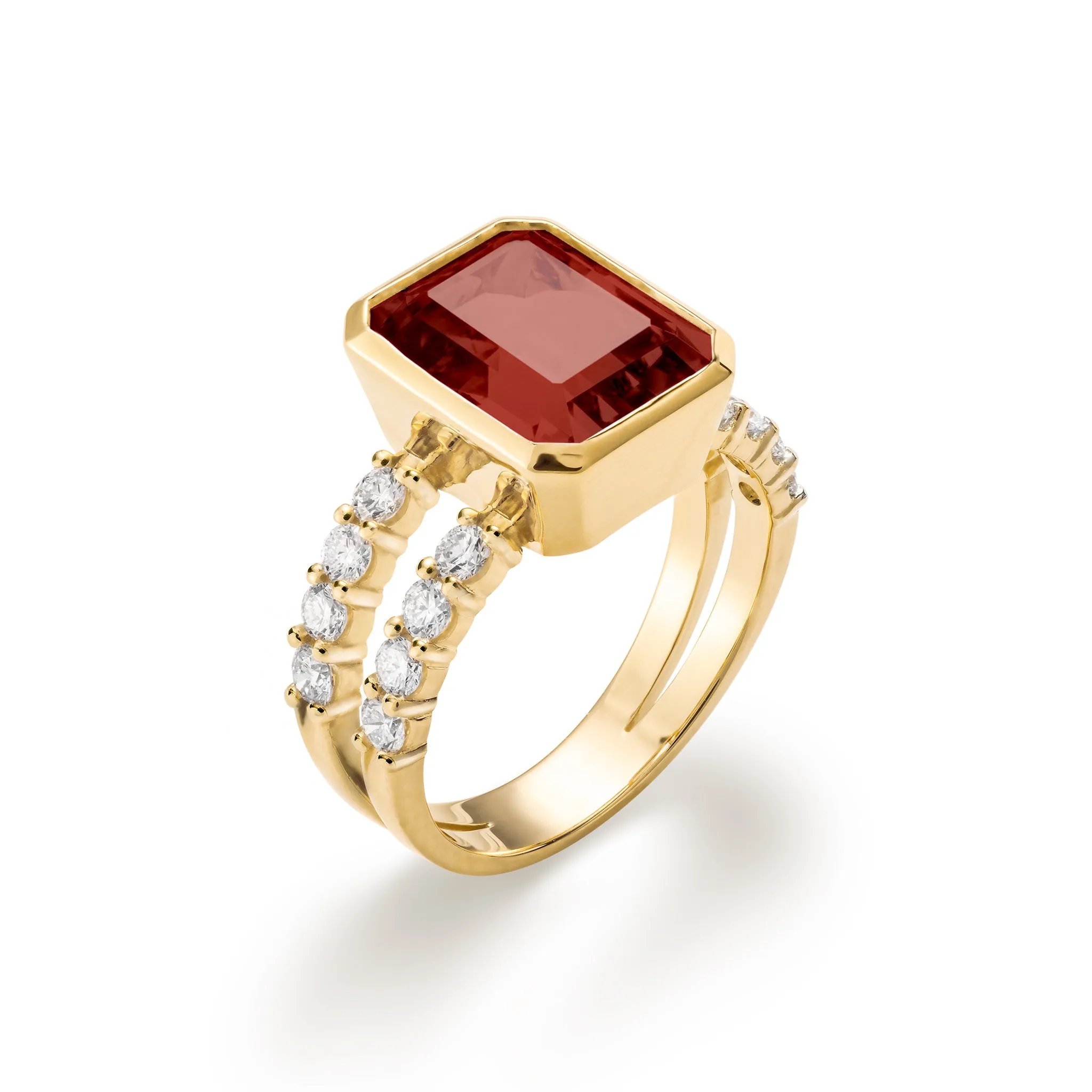Warren Vertical Garnet Ring with Diamonds in 14k Gold (January) sold by Haverhill product image thumbnail 4