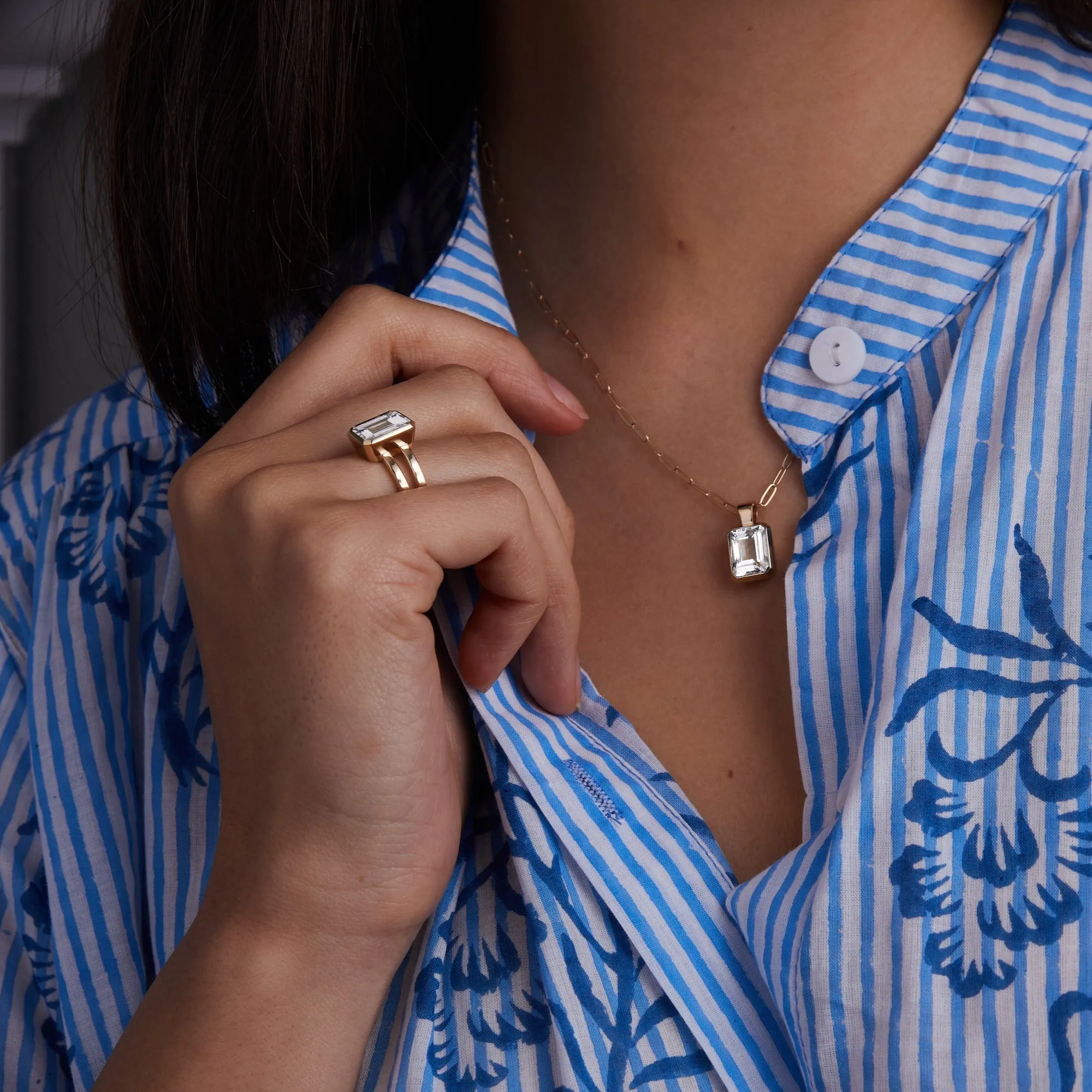 Warren Vertical White Topaz Ring in 14k Gold (April) sold by Haverhill product image thumbnail 2