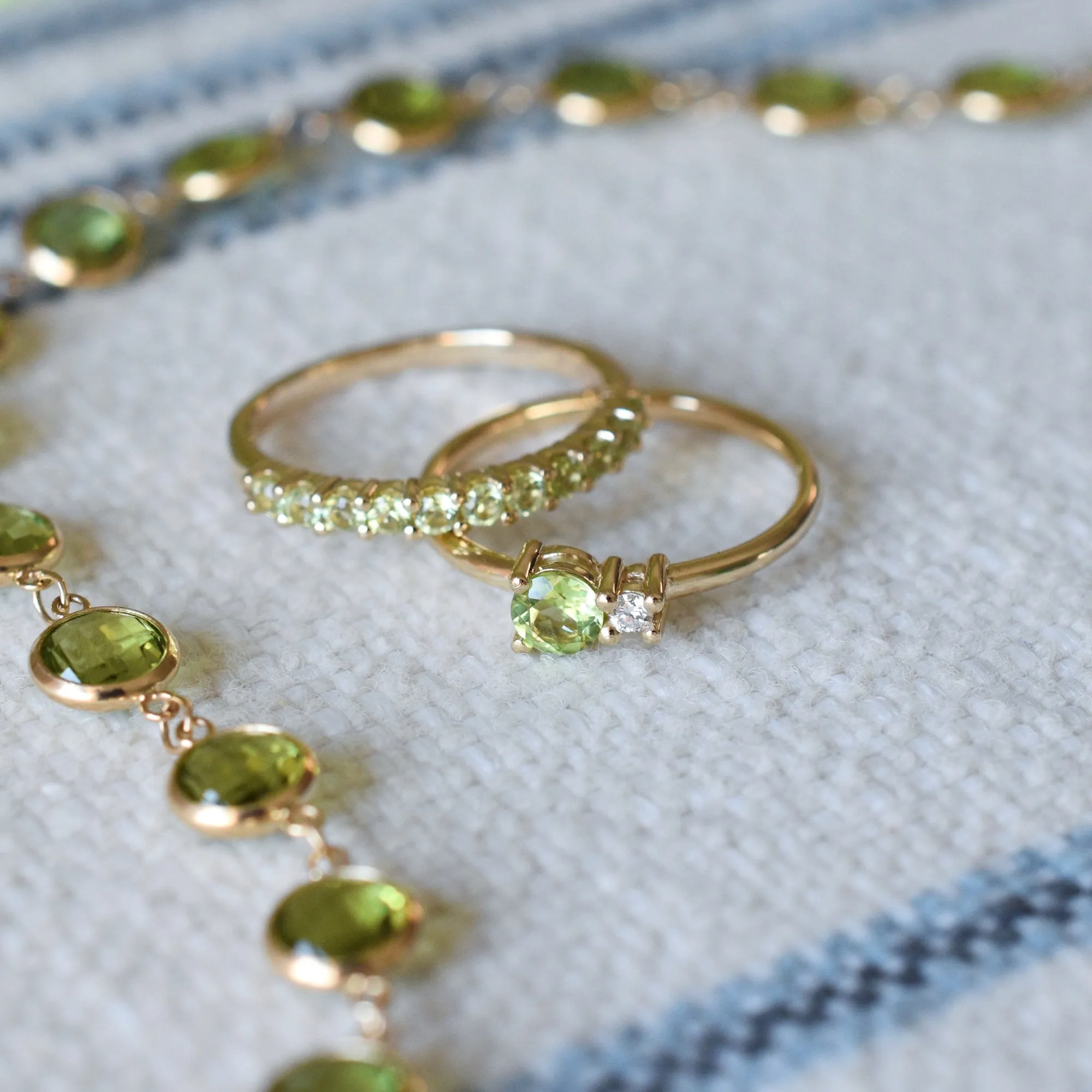 Greenwich Solitaire Peridot & Diamond Ring in 14k Gold (August) sold by Haverhill product image thumbnail 3