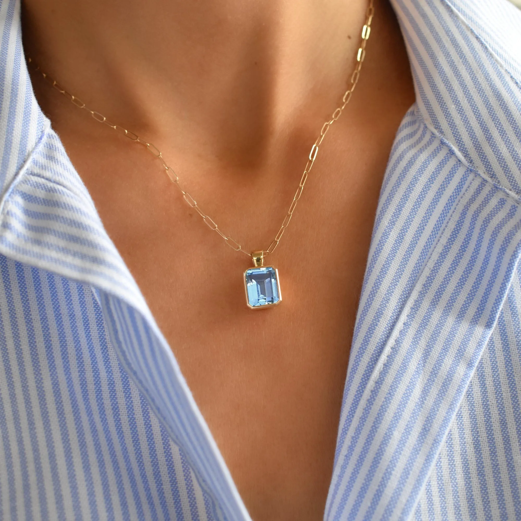 Warren Nantucket Blue Topaz Pendant in 14k Gold (December) sold by Haverhill product image thumbnail 3