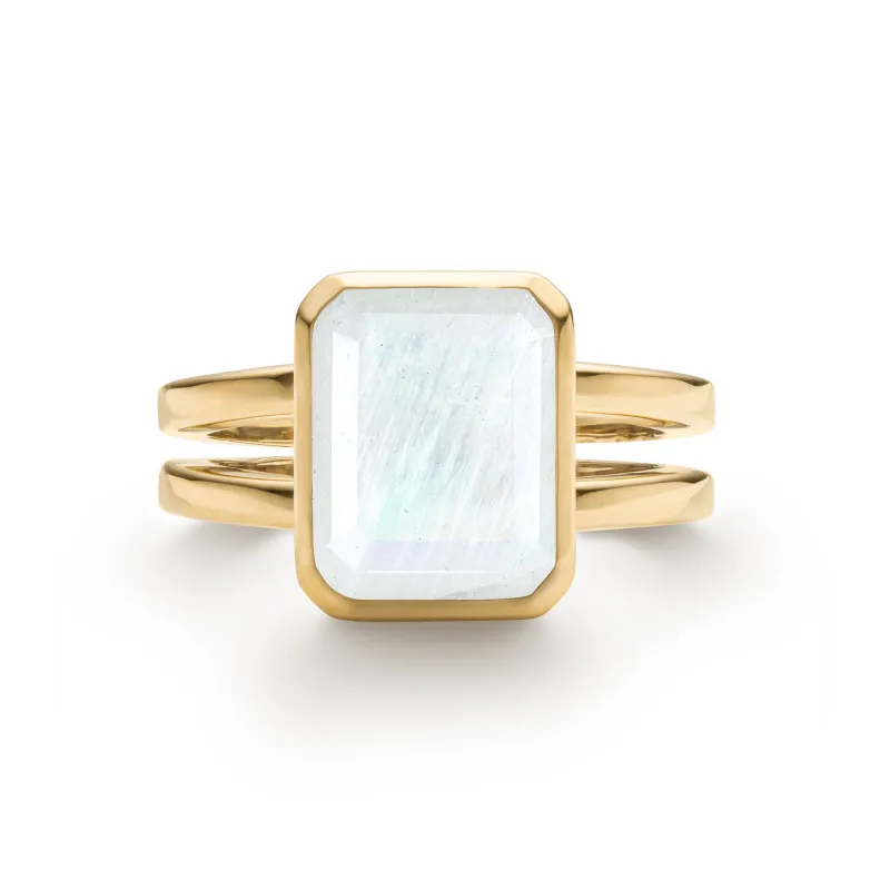 SAMPLE SALE Warren Vertical Rainbow Moonstone Ring in 14k Gold (June) Size 6.5 sold by Haverhill