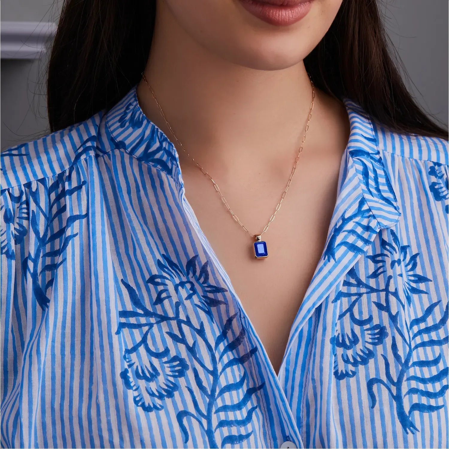 Warren Lapis Pendant in 14k Gold (September) sold by Haverhill product image thumbnail 3