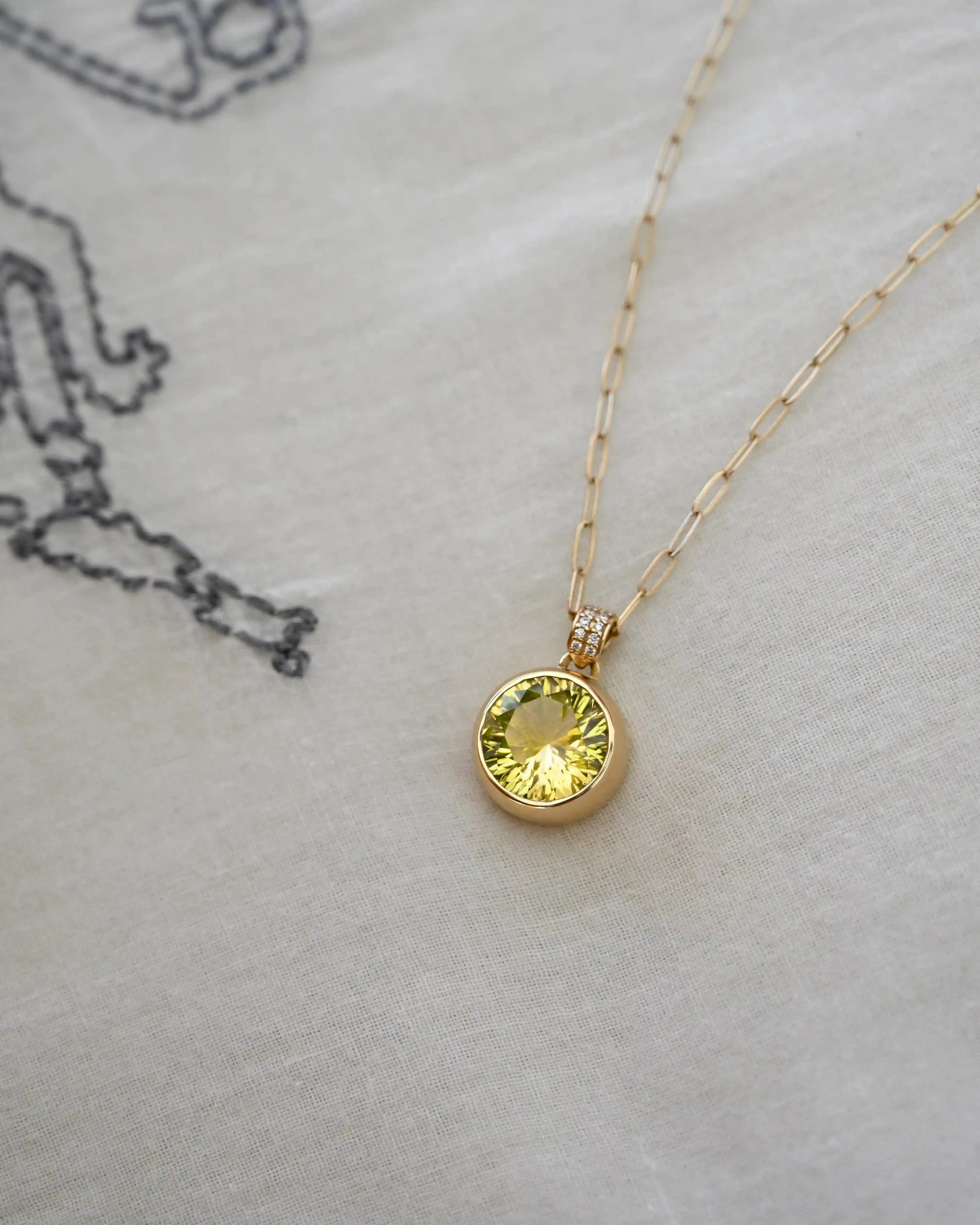 Jamestown Birthstone Pendant with Diamond Bail in 14k Gold sold by Haverhill product image thumbnail 3