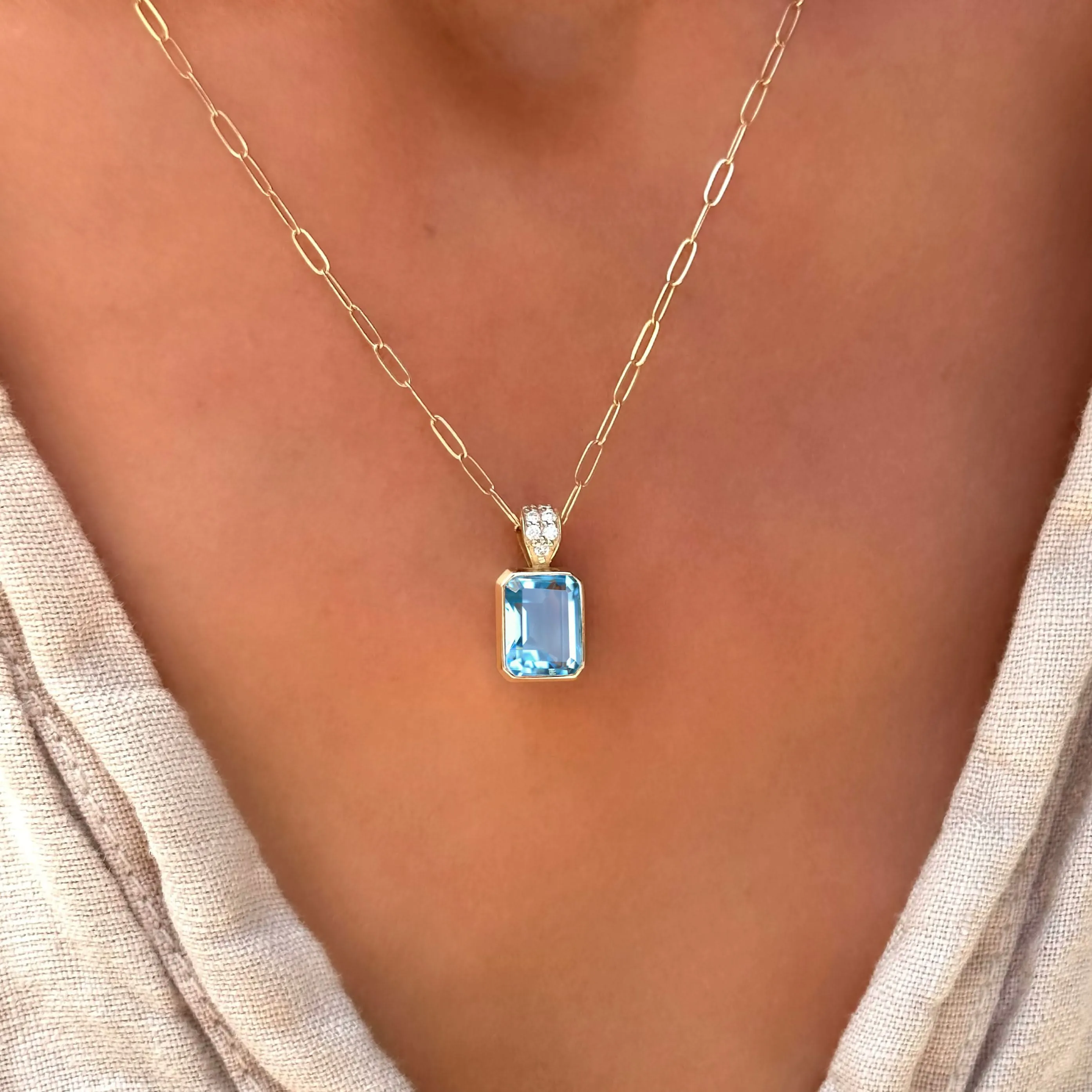 Warren Nantucket Blue Topaz Pendant with Diamond Bail in 14k Gold (December) sold by Haverhill product image thumbnail 3