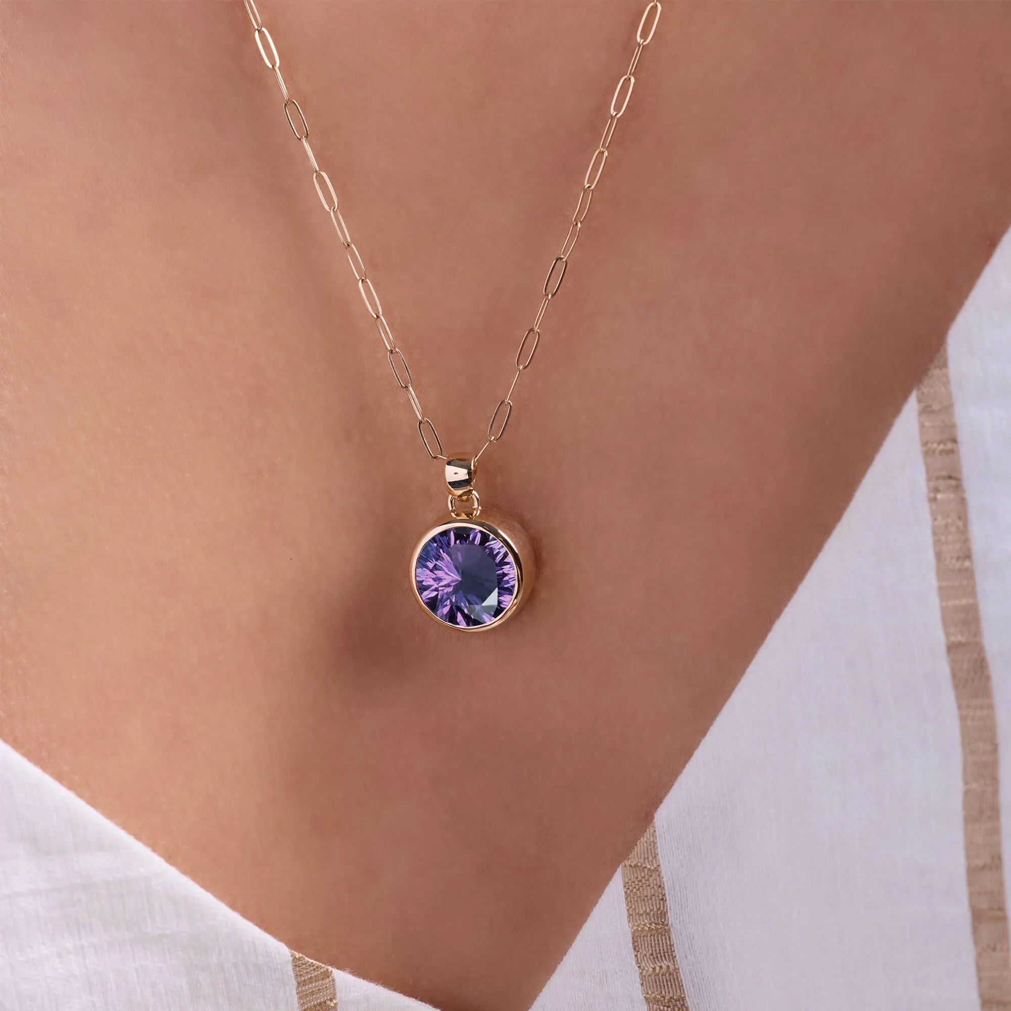 Jamestown Amethyst Pendant in 14k Gold (February) sold by Haverhill product image thumbnail 3