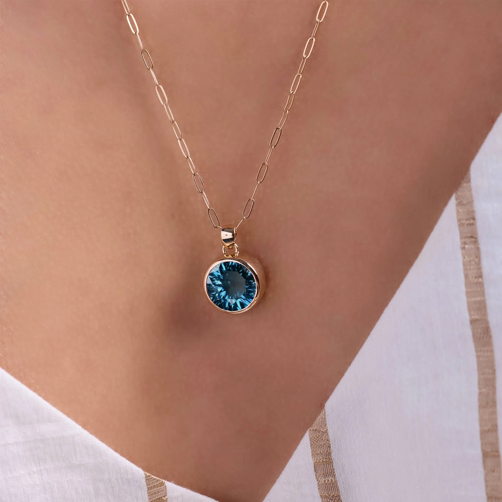 Jamestown Atlantic Blue Topaz Pendant in 14k Gold (December) sold by Haverhill product image thumbnail 3