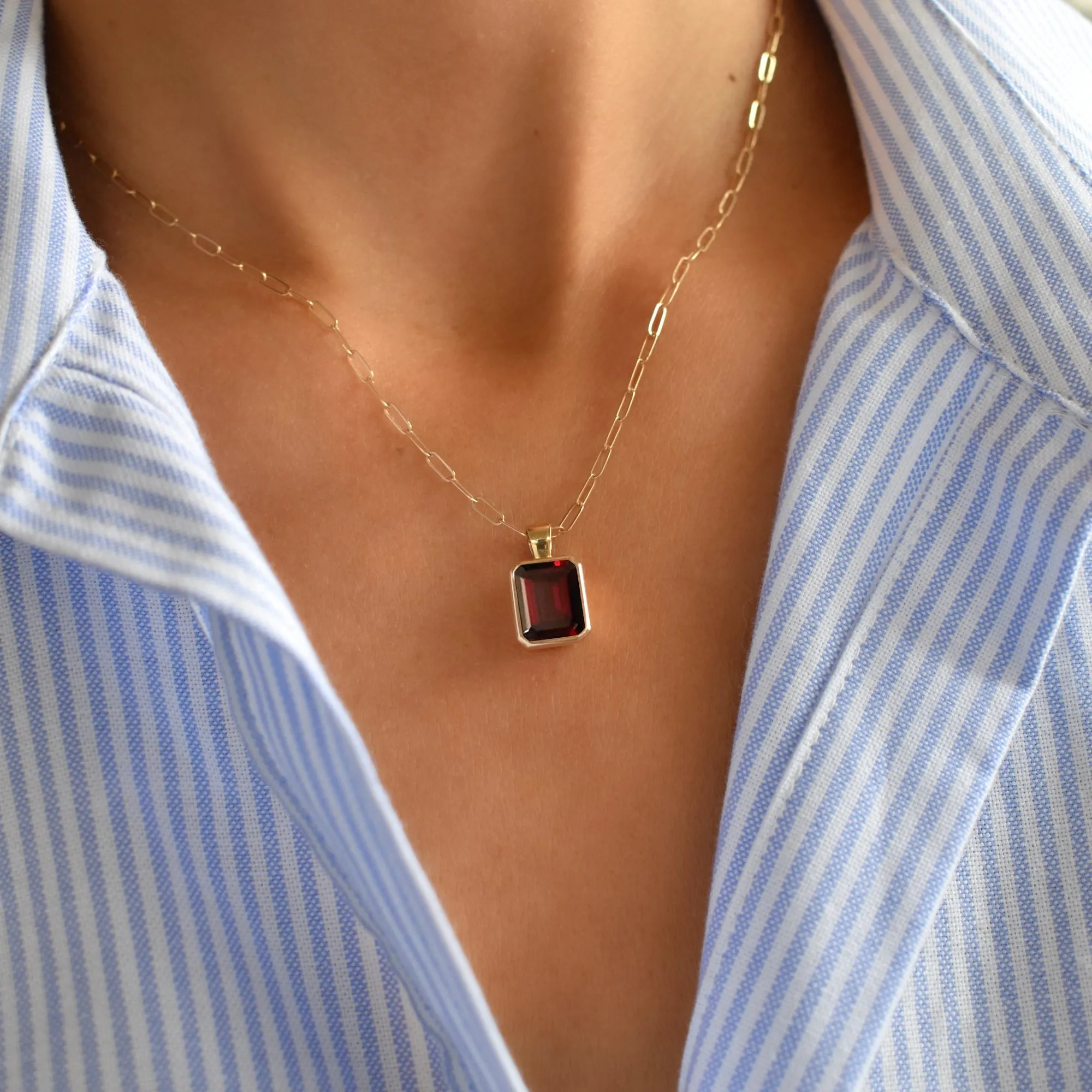 Warren Garnet Pendant in 14k Gold (January) sold by Haverhill product image thumbnail 3