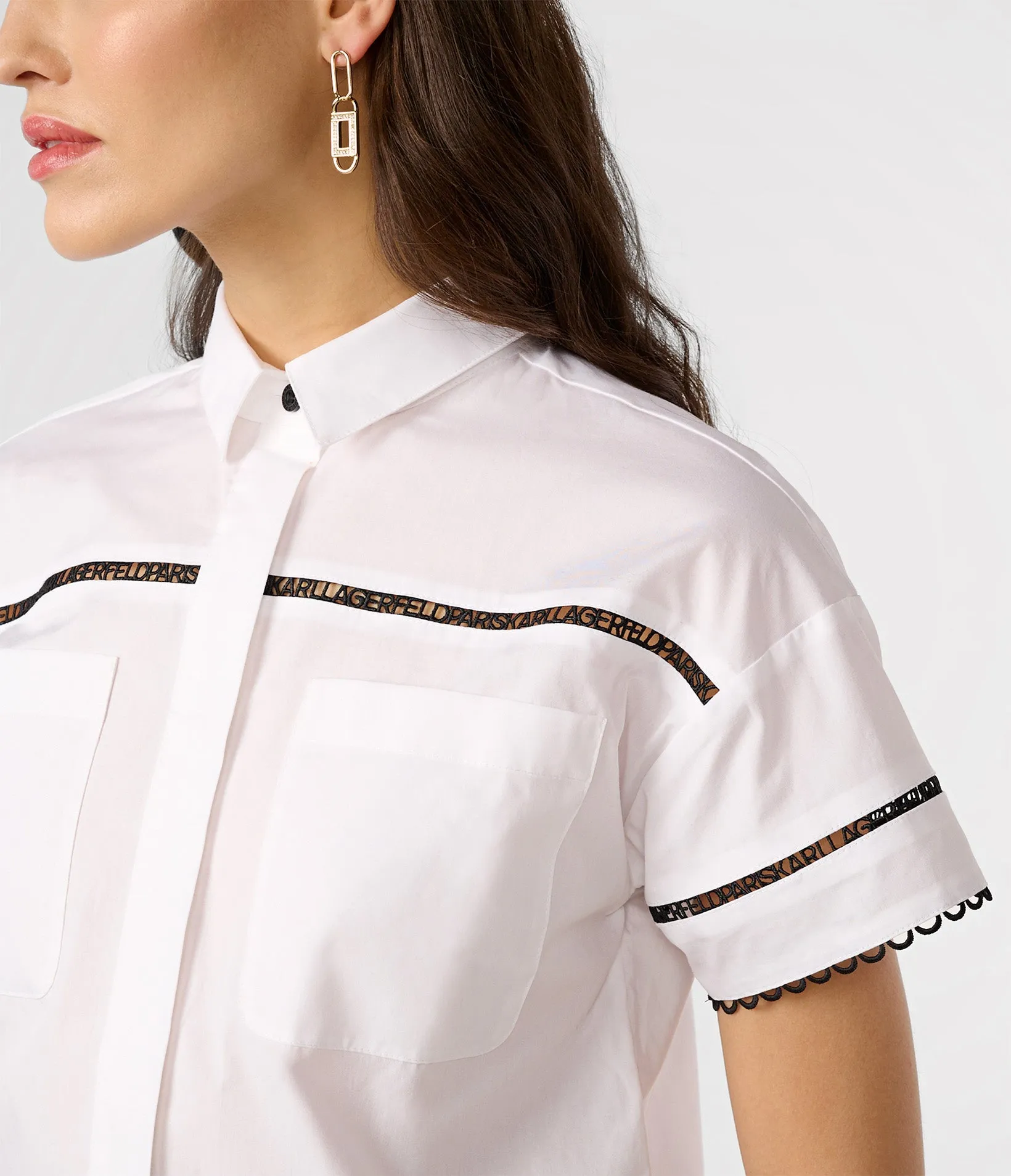LOGO LACE TRIM CROPPED WHITE SHIRT sold by Karl Lagerfeld Paris product image thumbnail 3