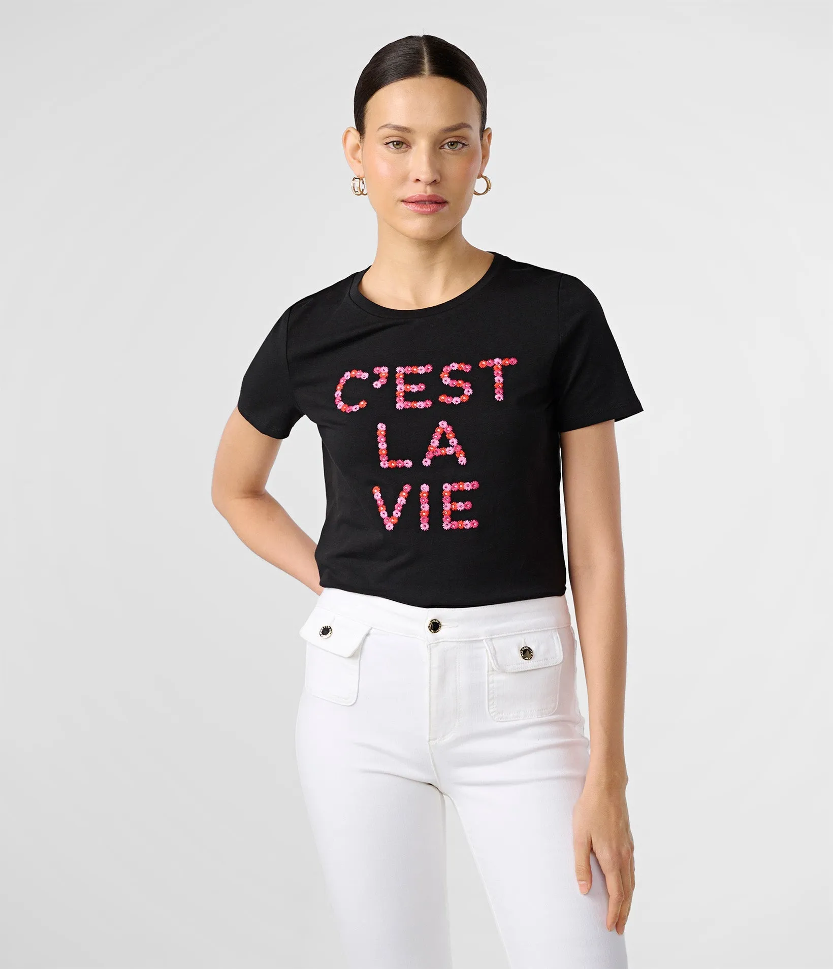 C'EST LA VIE DAISY TEE sold by Karl Lagerfeld Paris