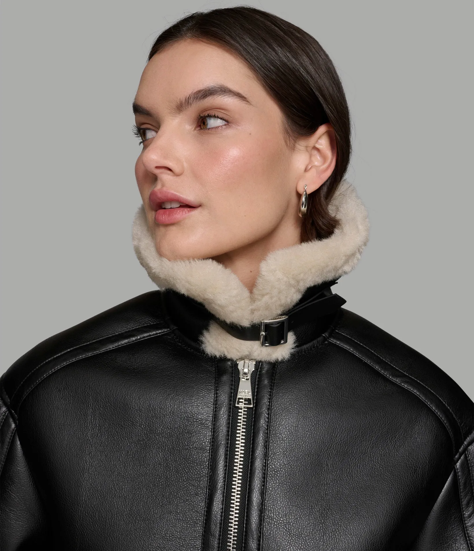 CROPPED FAUX LEATHER JACKET WITH FAUX SHEARLING sold by Karl Lagerfeld Paris product image thumbnail 5