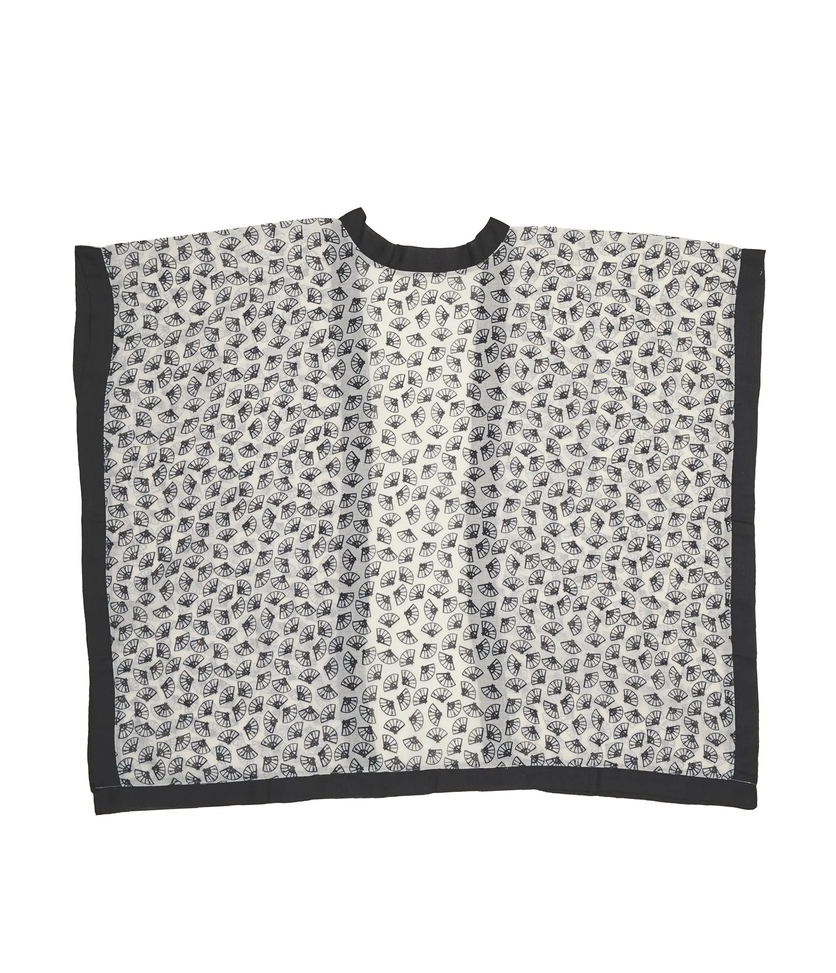 KARL FAN KOVER UP sold by Karl Lagerfeld Paris product image thumbnail 2