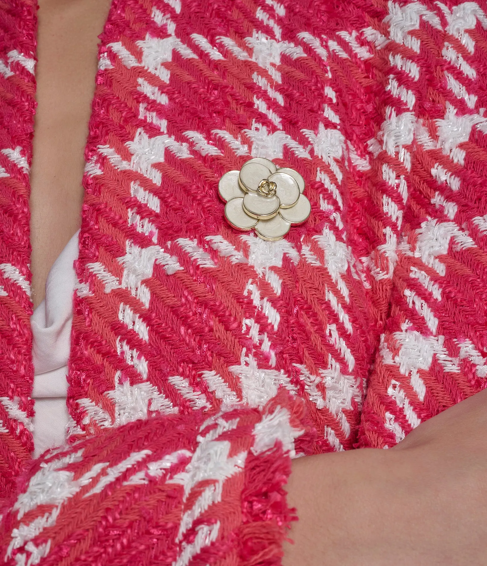 BOUCLE COLLARLESS JACKET sold by Karl Lagerfeld Paris product image thumbnail 5