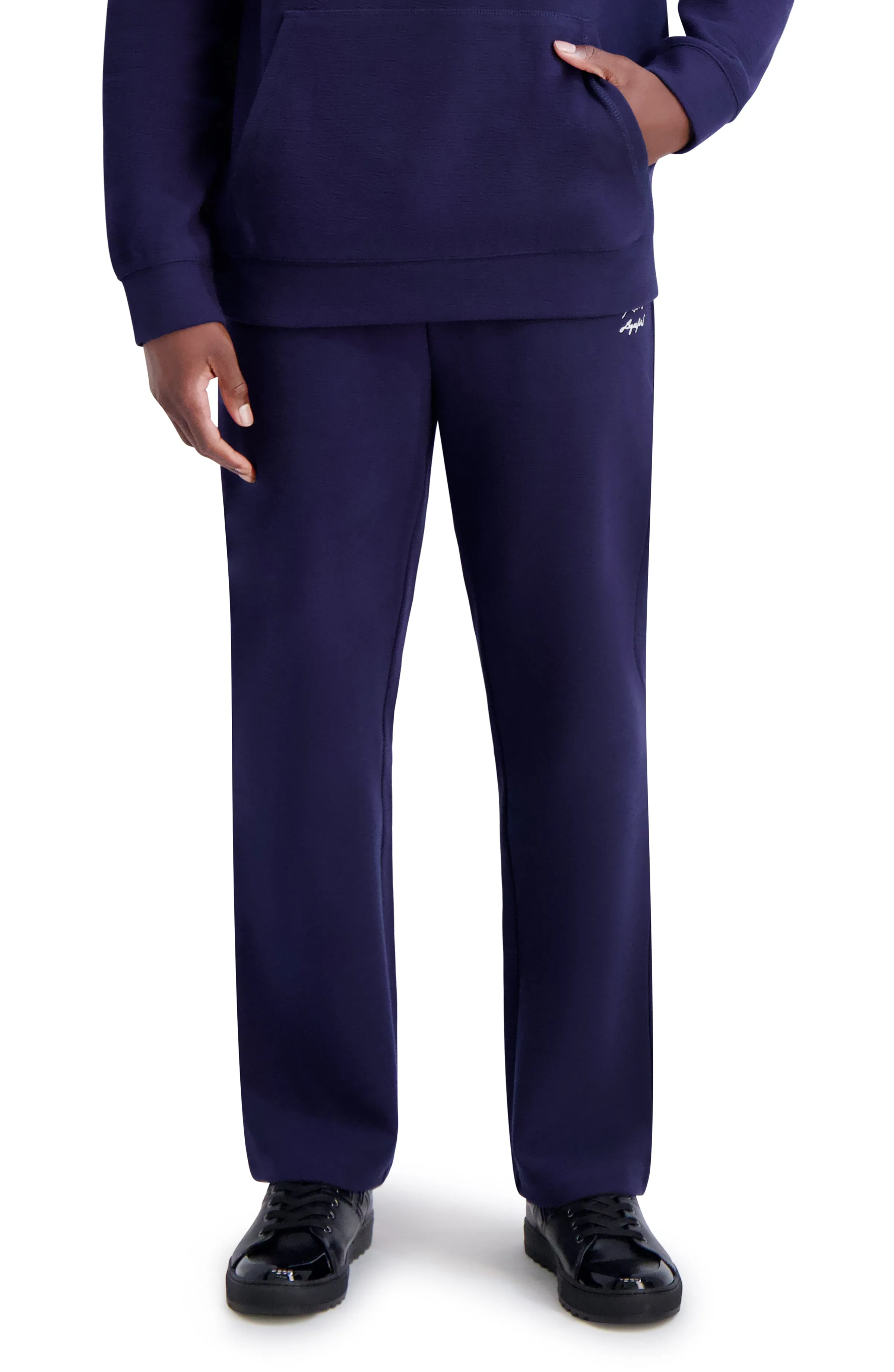 SIGNATURE FLEECE PANT sold by Karl Lagerfeld Paris product image thumbnail 3