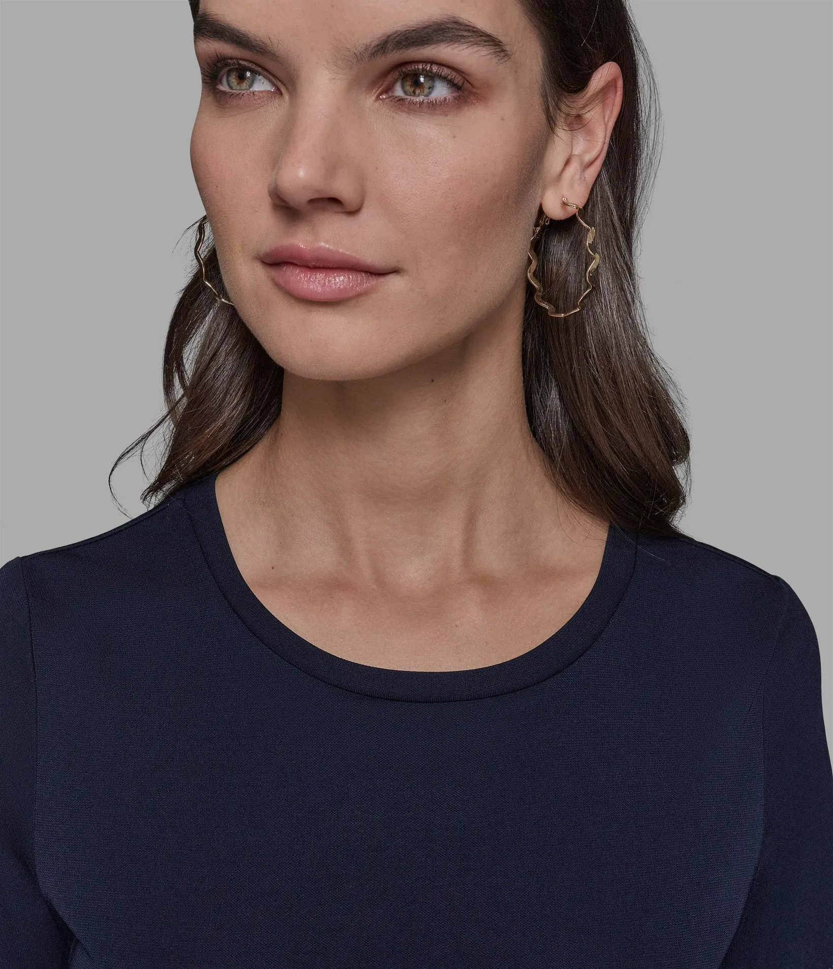 SHORT SLEEVE PLEATED MIDI DRESS sold by Karl Lagerfeld Paris product image thumbnail 5