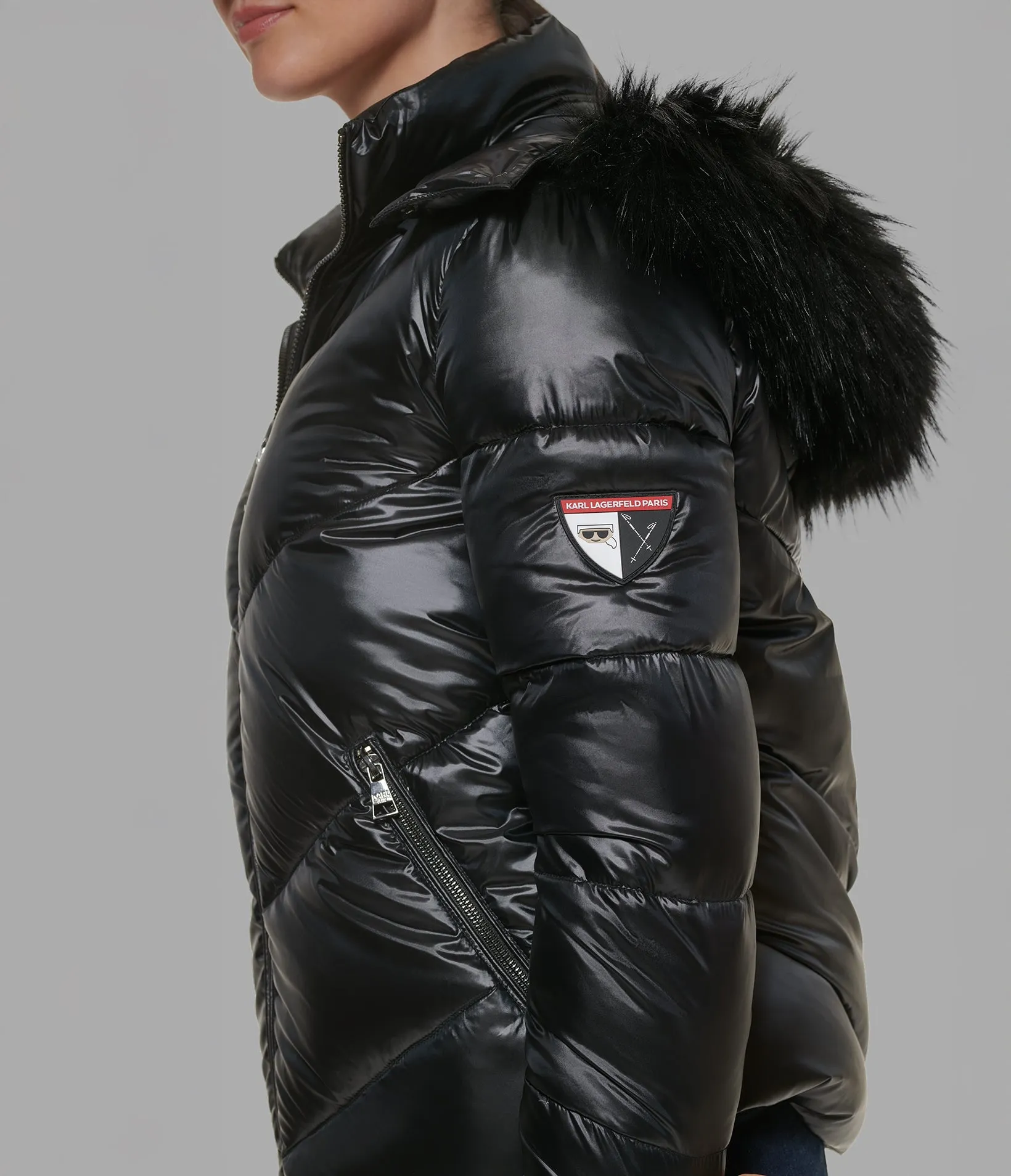 APRES SKI SHORT CHEVRON PUFFER sold by Karl Lagerfeld Paris product image thumbnail 4