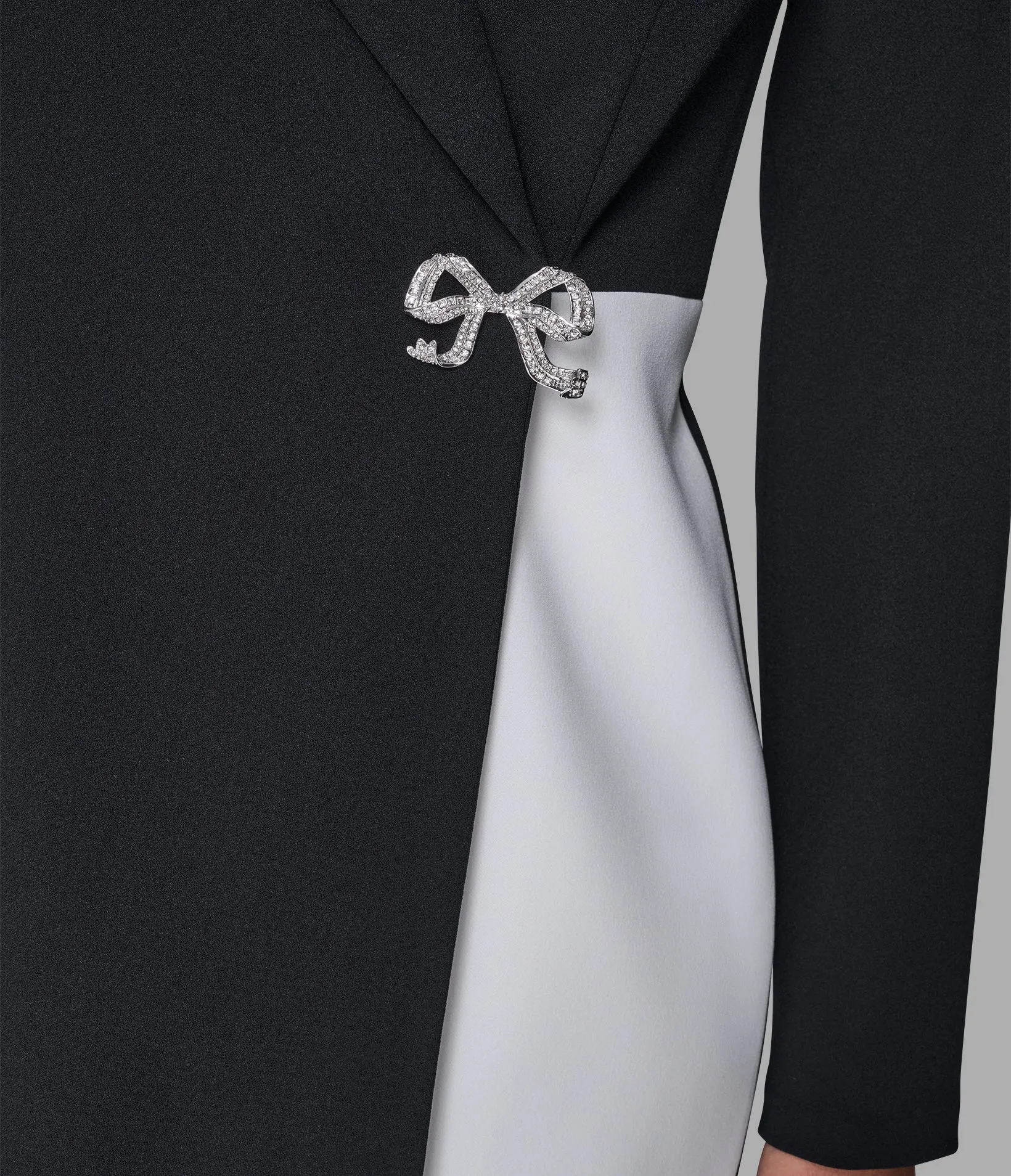 CONTRAST JACKET DRESS WITH BOW CLOSURE sold by Karl Lagerfeld Paris product image thumbnail 5