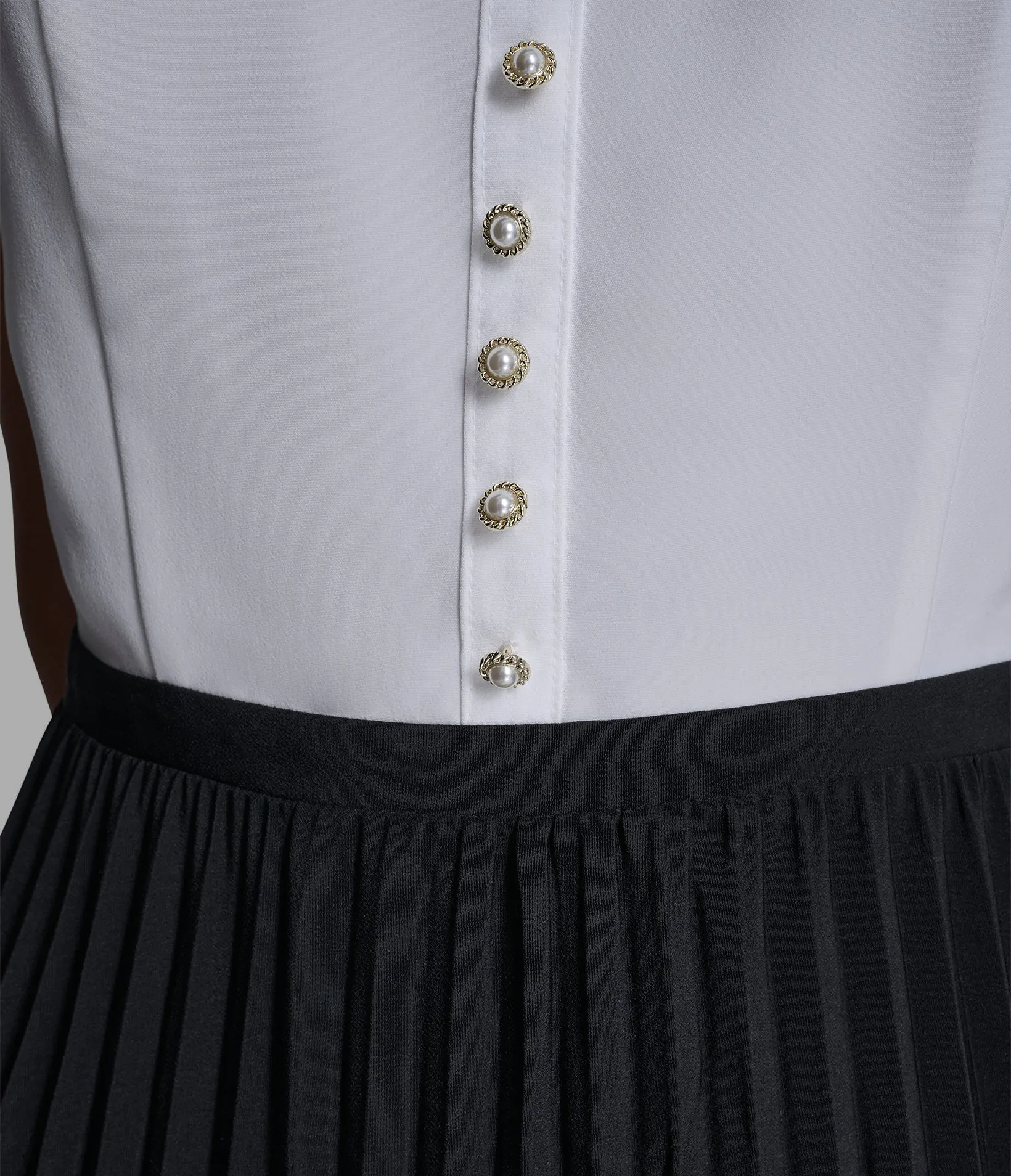 SILKY CREPE MIDI DRESS WITH PLEATED SKIRT sold by Karl Lagerfeld Paris product image thumbnail 5