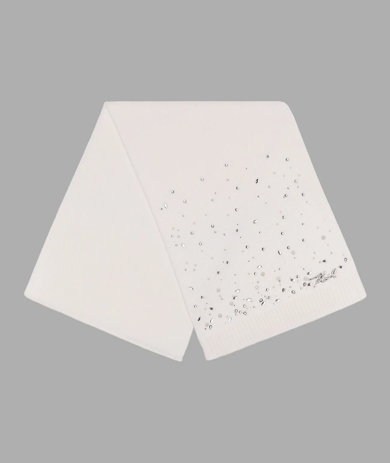 KRYSTAL KARL BEANIE AND SCARF SET sold by Karl Lagerfeld Paris product image thumbnail 5