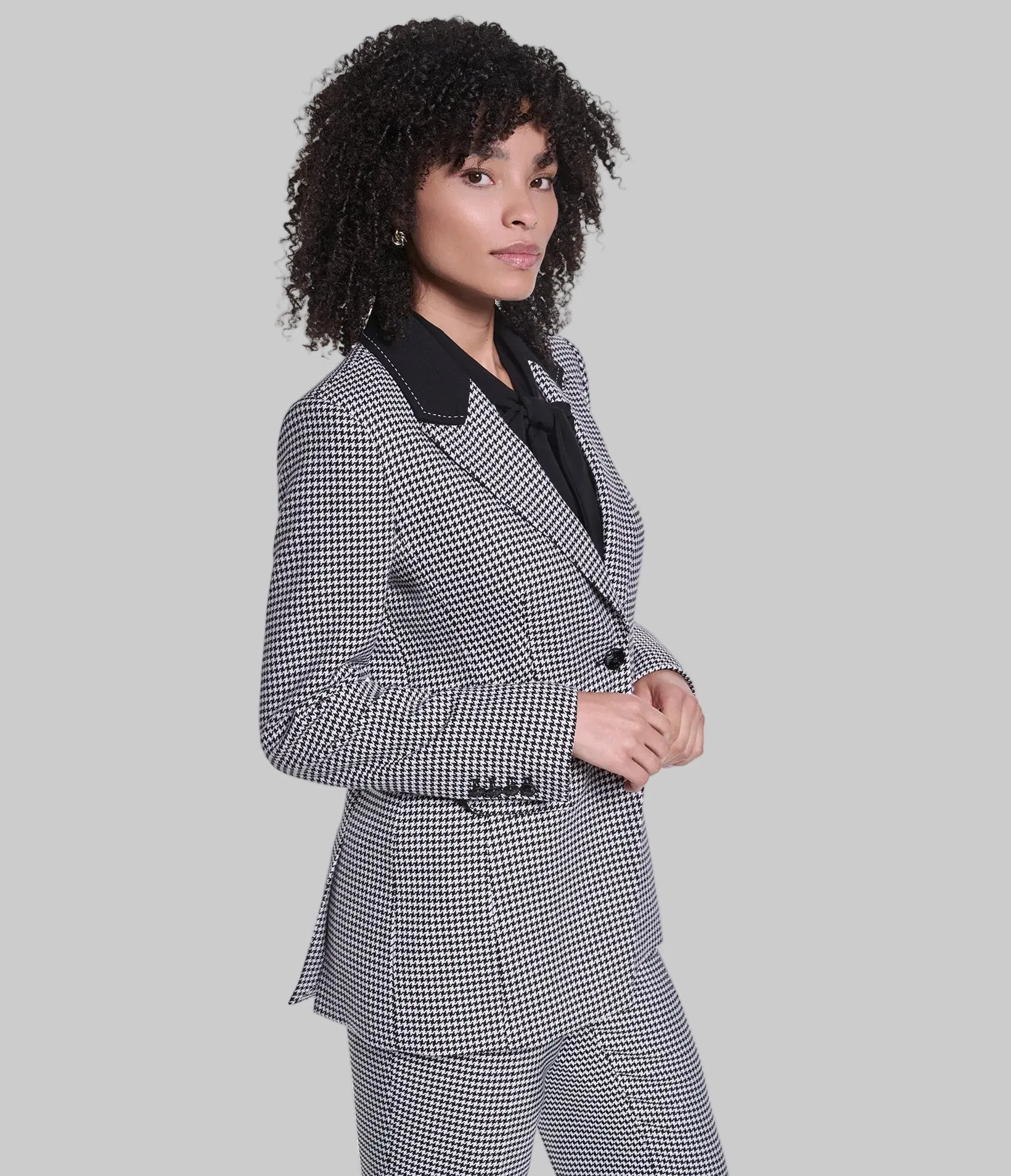 HOUNDSTOOTH CONTRAST LAPEL BLAZER sold by Karl Lagerfeld Paris product image thumbnail 3