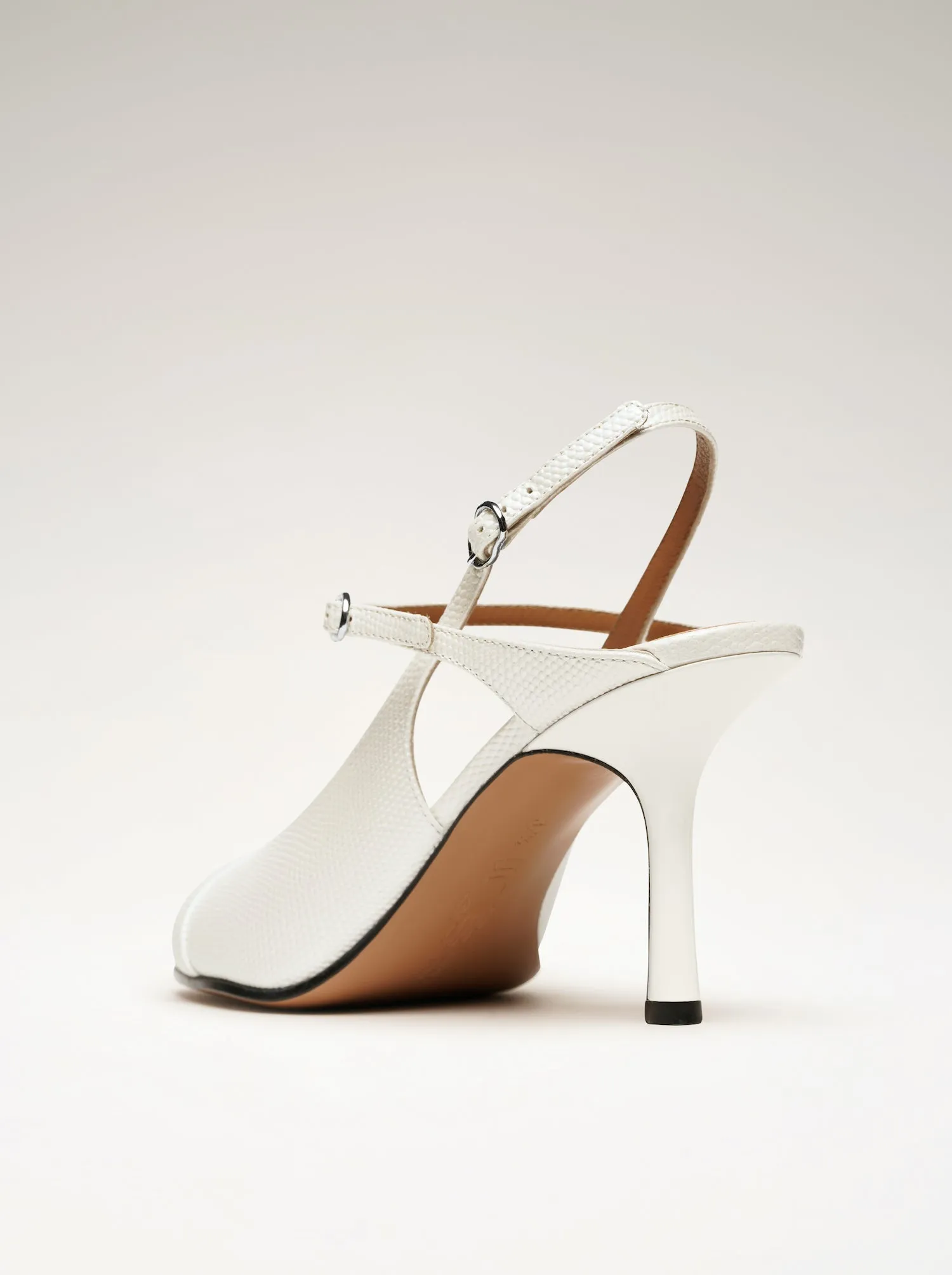 BEFORESUNRISE - Sandales - Embossées Blanc sold by Nomasei product image thumbnail 4