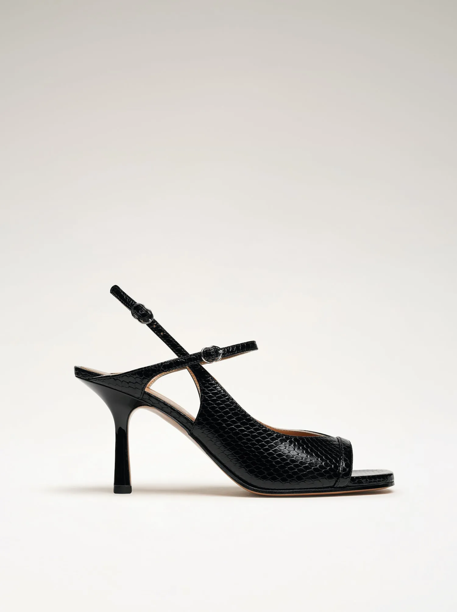 BEFORESUNRISE - Sandales - Embossées Noir sold by Nomasei