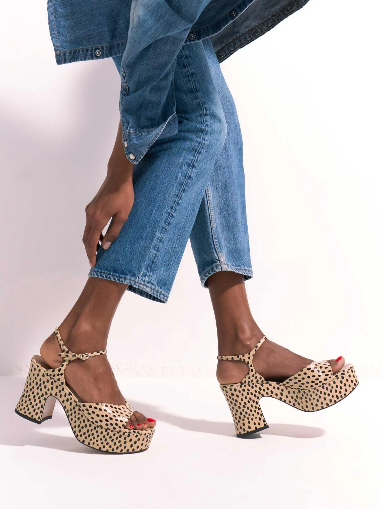 Laura Brown x Nomasei : DRIVER - Sandales - Pois Beige sold by Nomasei product image thumbnail 5