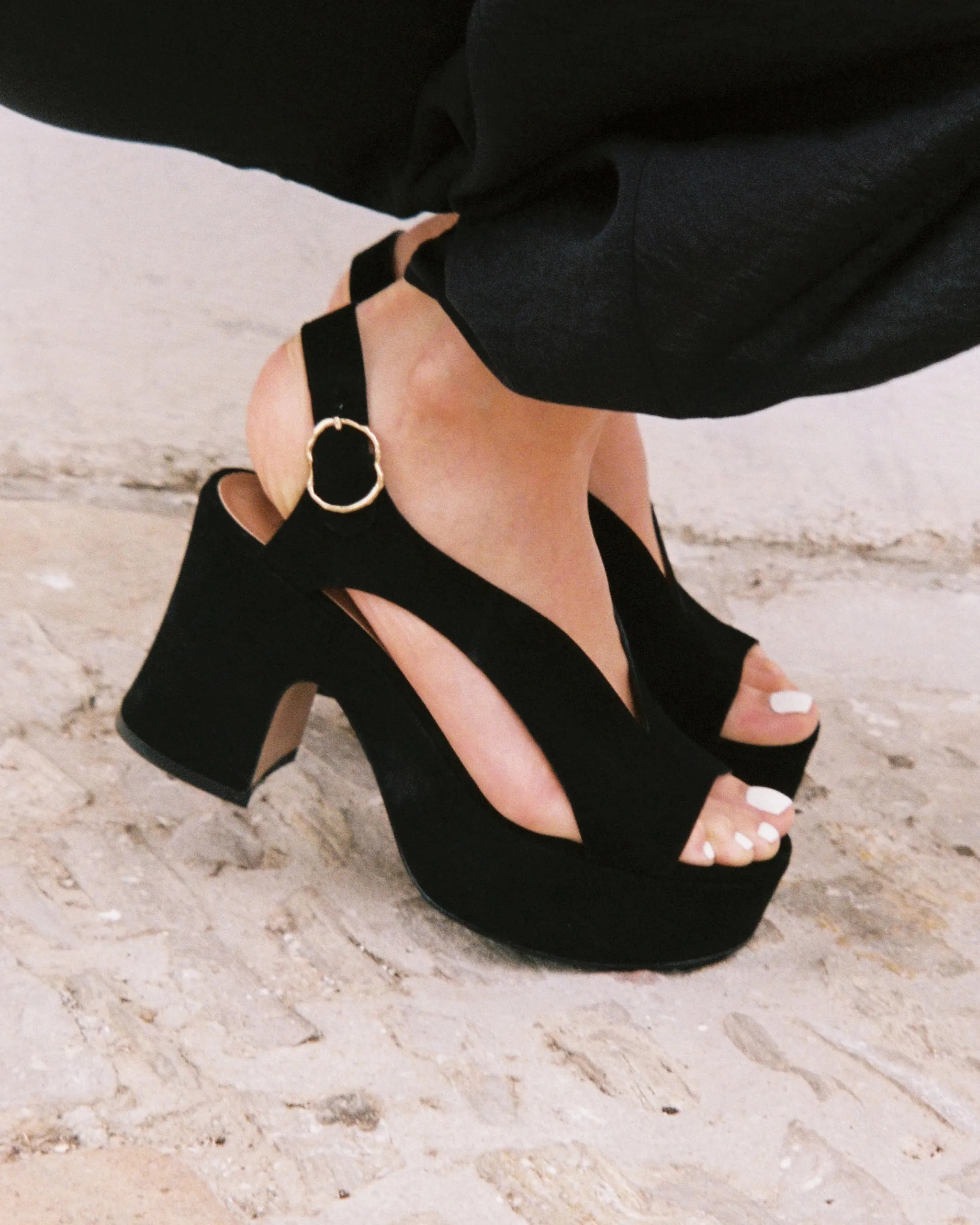 TAXI - Sandales - Velours Noir sold by Nomasei product image thumbnail 2