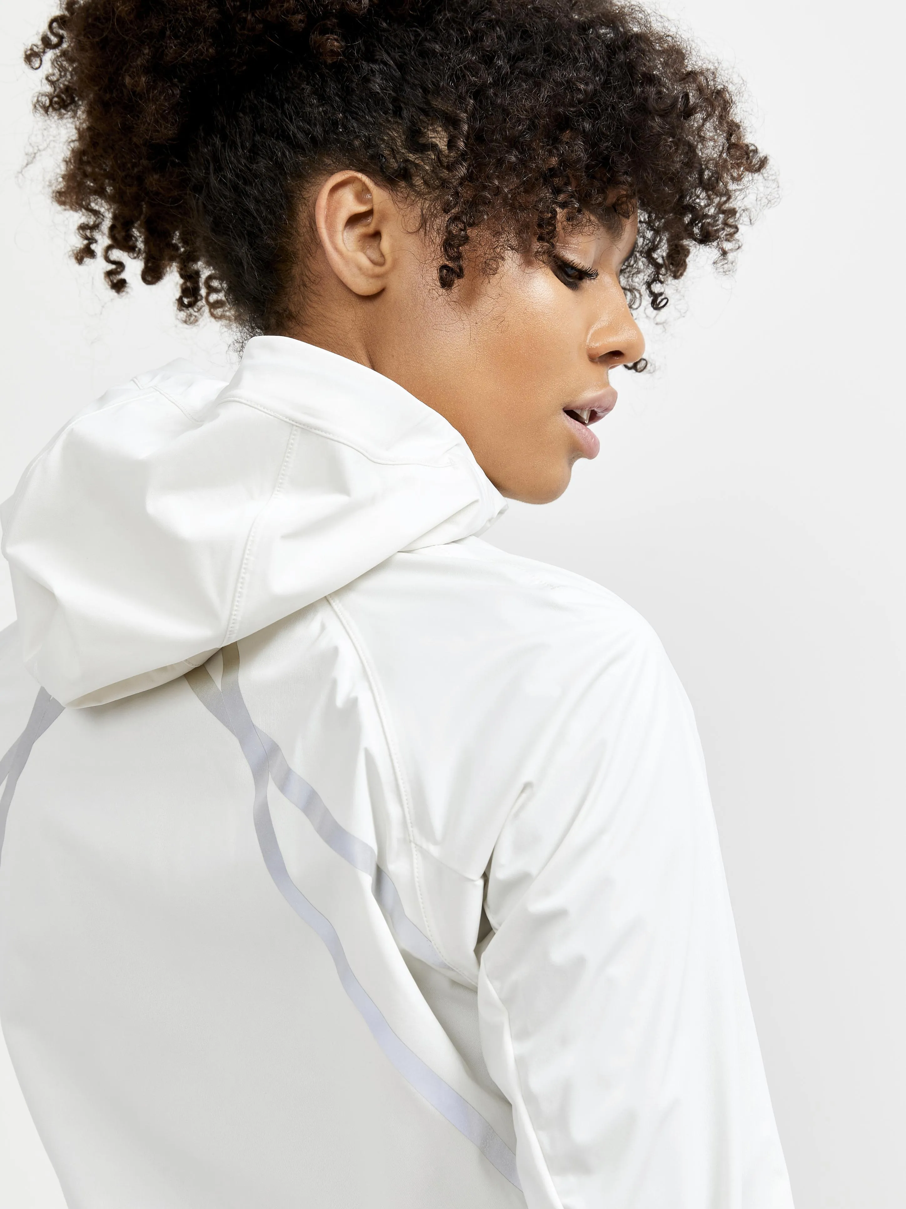 WOMEN'S PRO HYDRO LUMEN RUNNING JACKET 2 - WHISPER sold by Craft Sportswear product image thumbnail 4