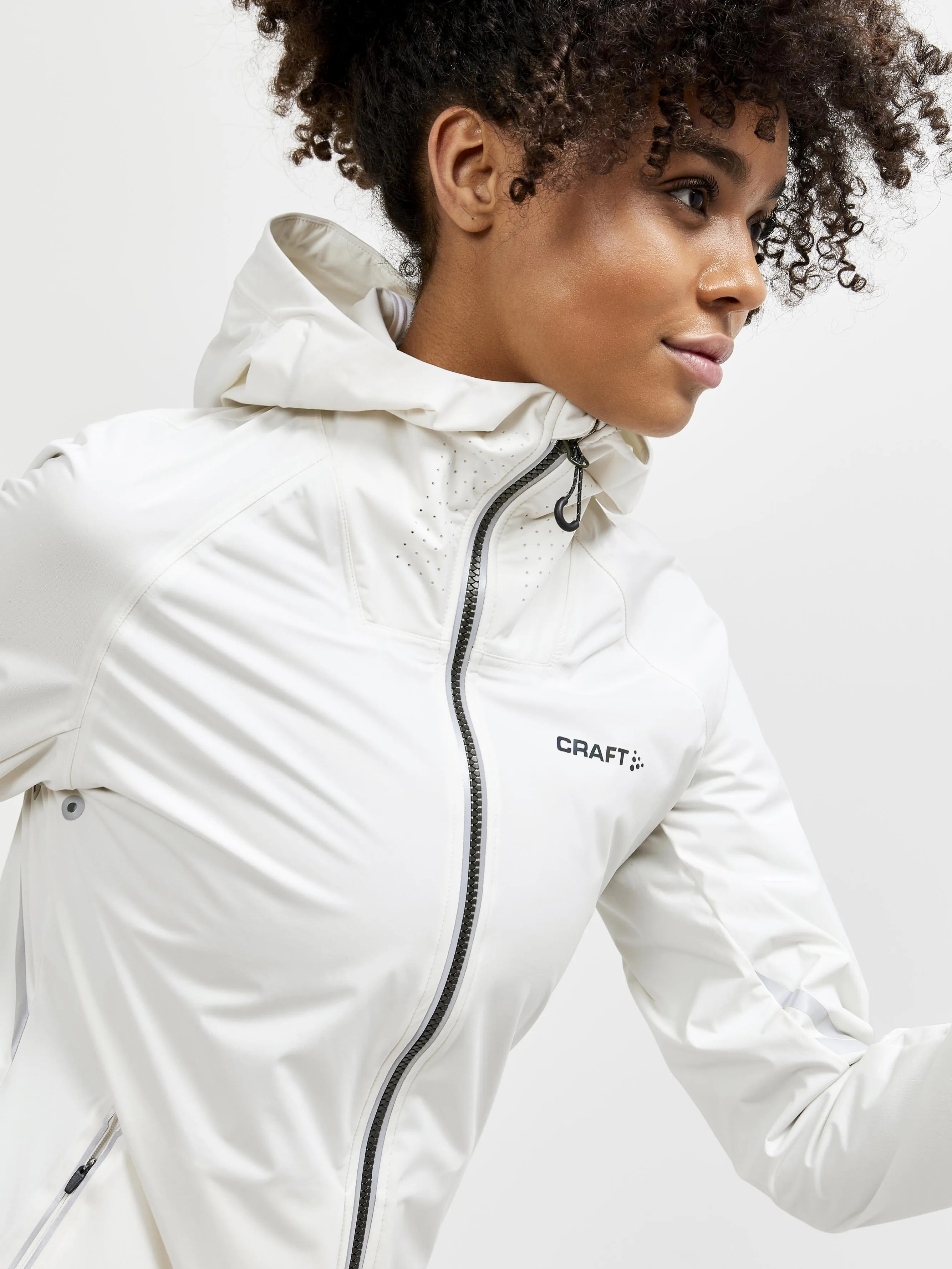 WOMEN'S PRO HYDRO LUMEN RUNNING JACKET 2 - WHISPER sold by Craft Sportswear product image thumbnail 3