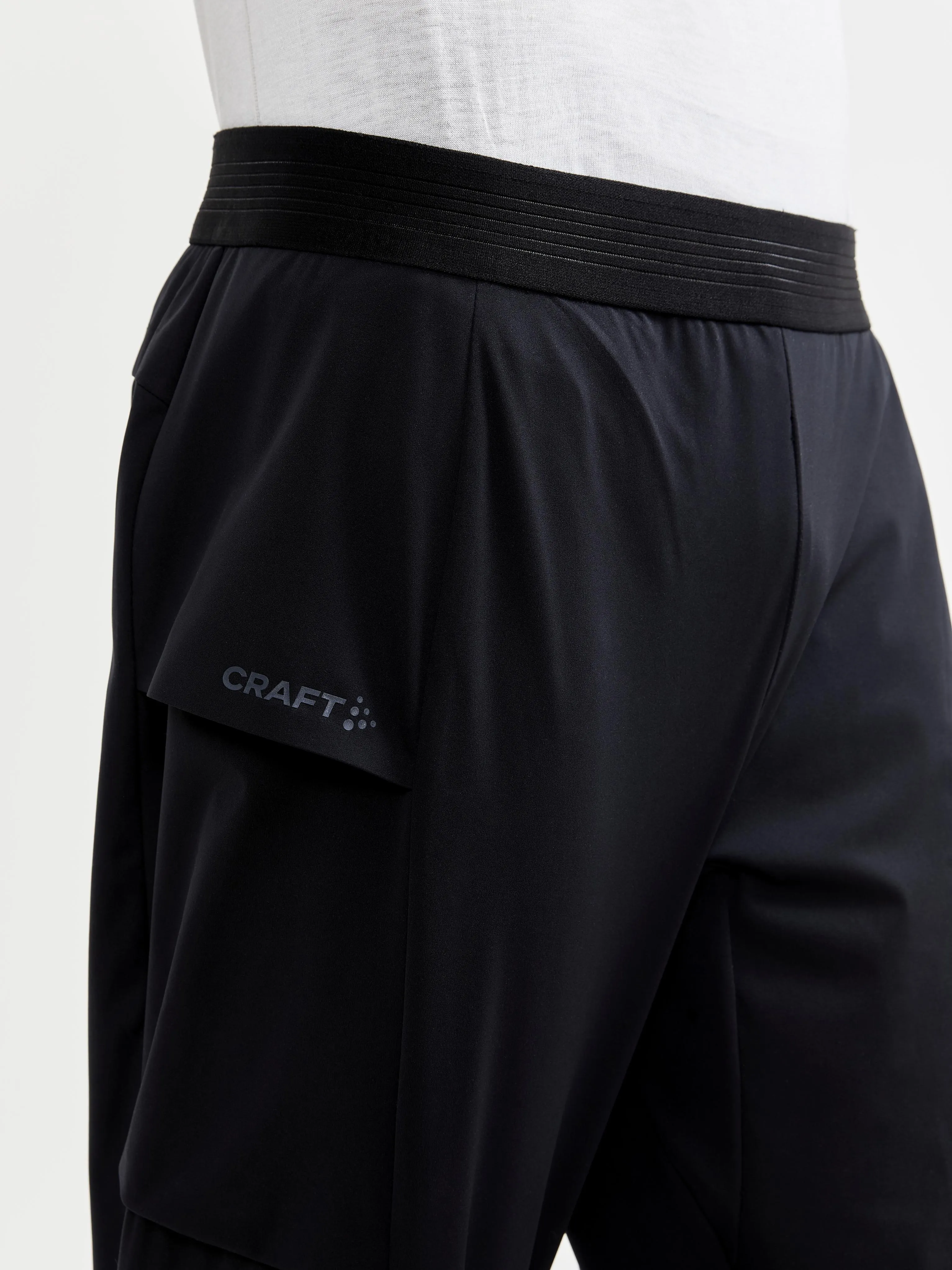 MEN'S PRO HYDRO CARGO RUNNING PANTS - Black sold by Craft Sportswear product image thumbnail 2
