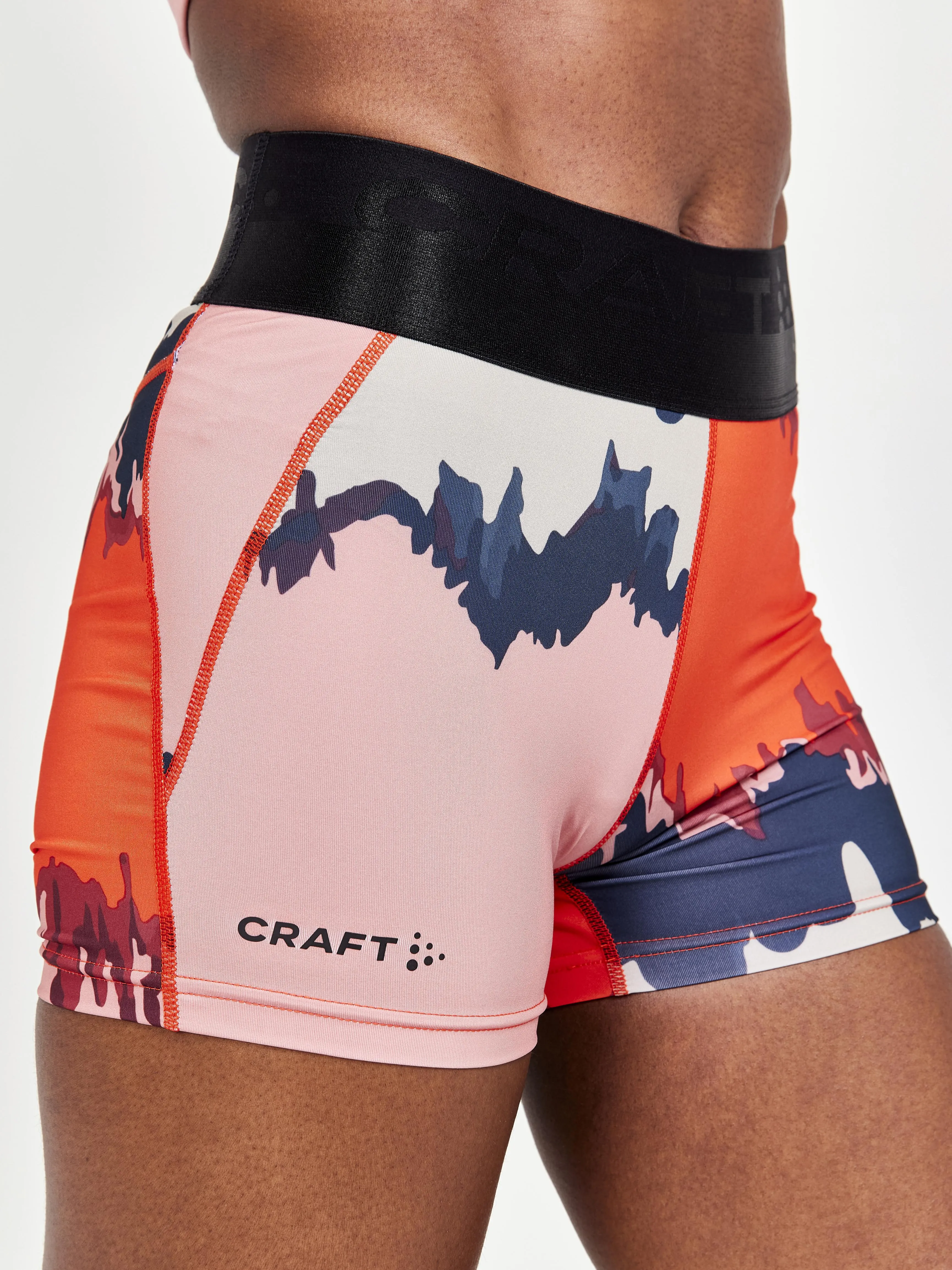 WOMEN'S CORE ESSENCE TRAINING HOT PANTS - SOLO-MULTI sold by Craft Sportswear product image thumbnail 4