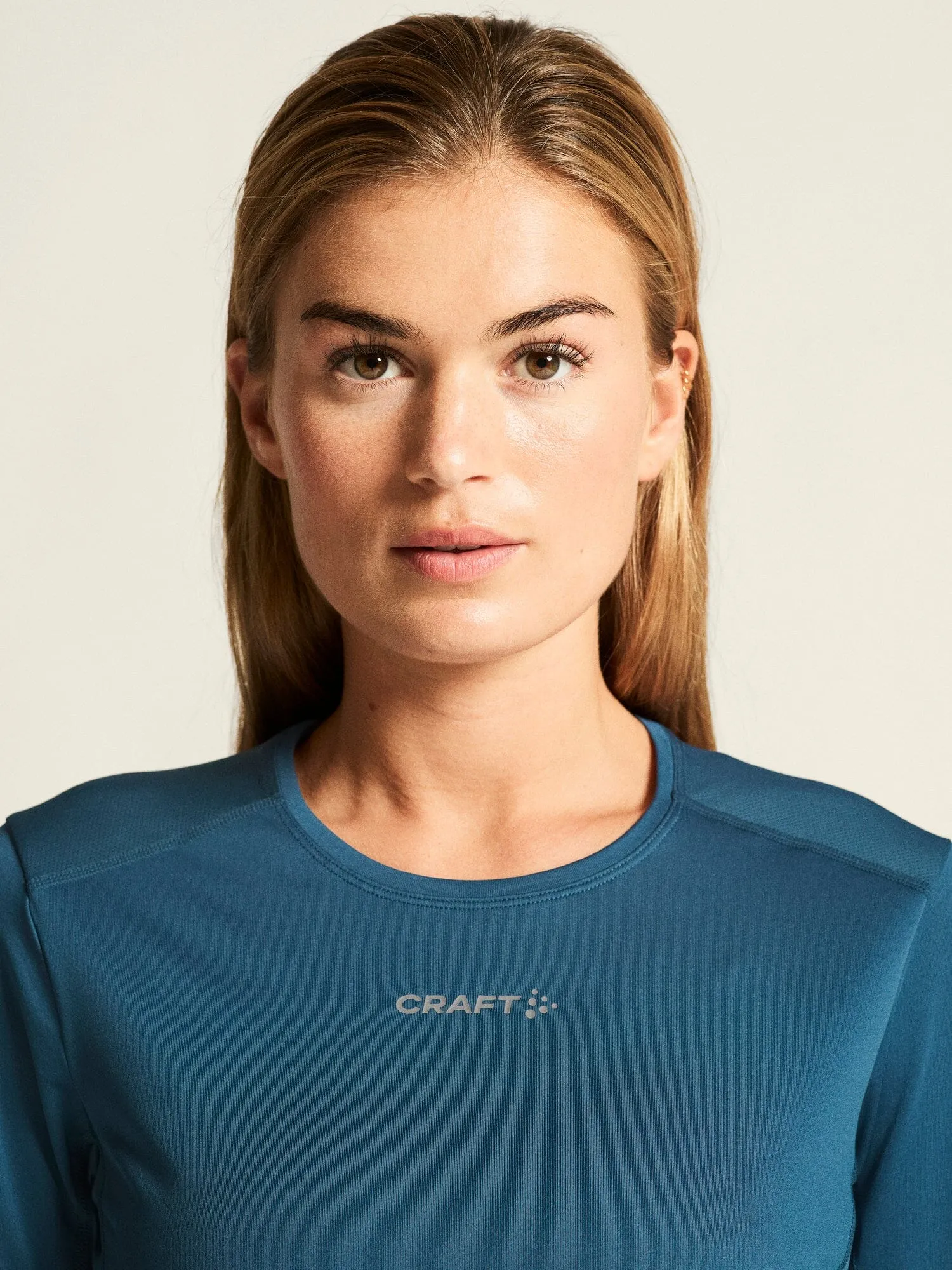 Women's ADV Essence Long Sleeve Tee 2.0 - Ensign sold by Craft Sportswear product image thumbnail 3