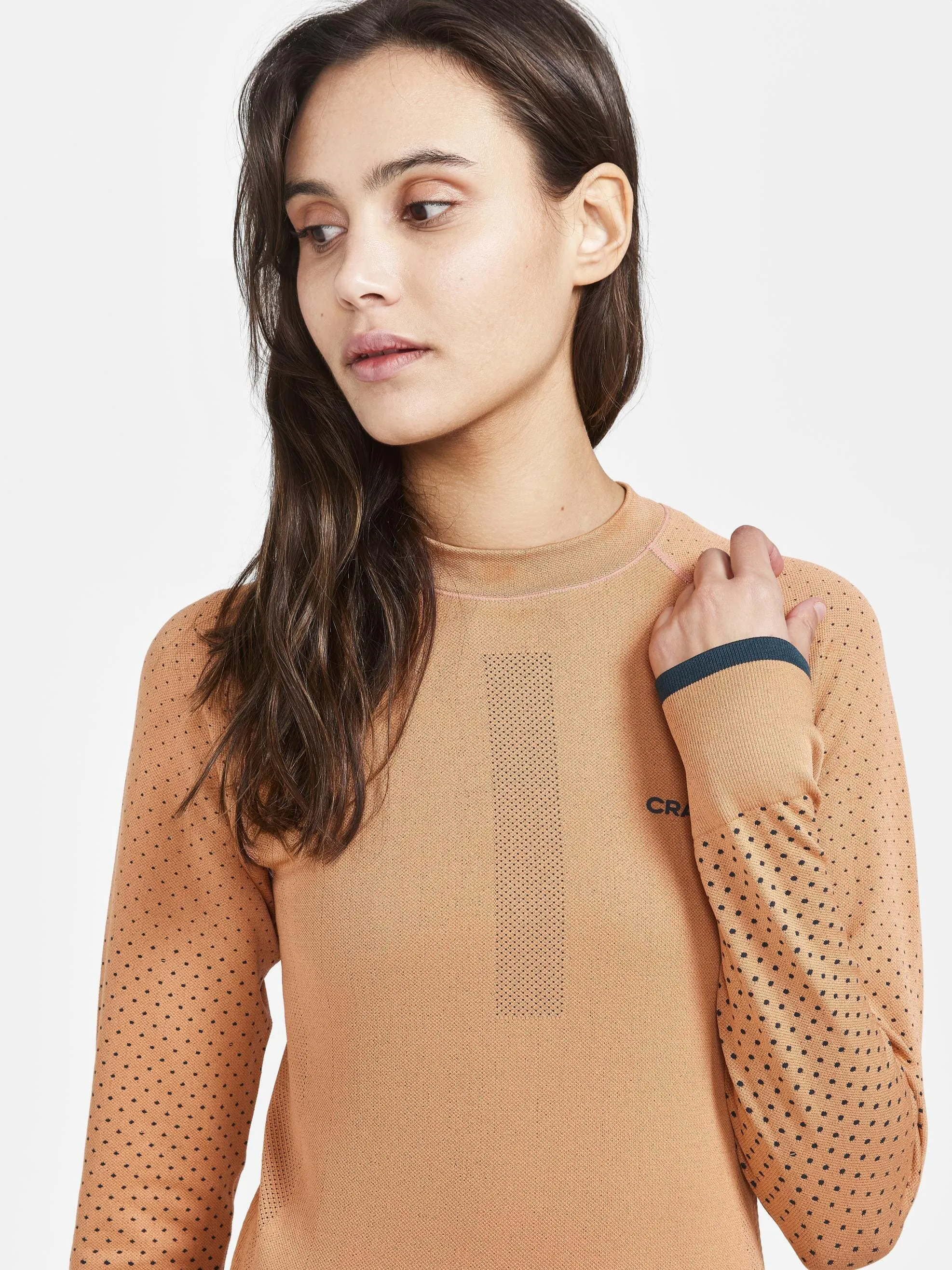 WOMENS ADV WARM INTENSITY LONG SLEEVE - GLOW-OPAL sold by Craft Sportswear product image thumbnail 3