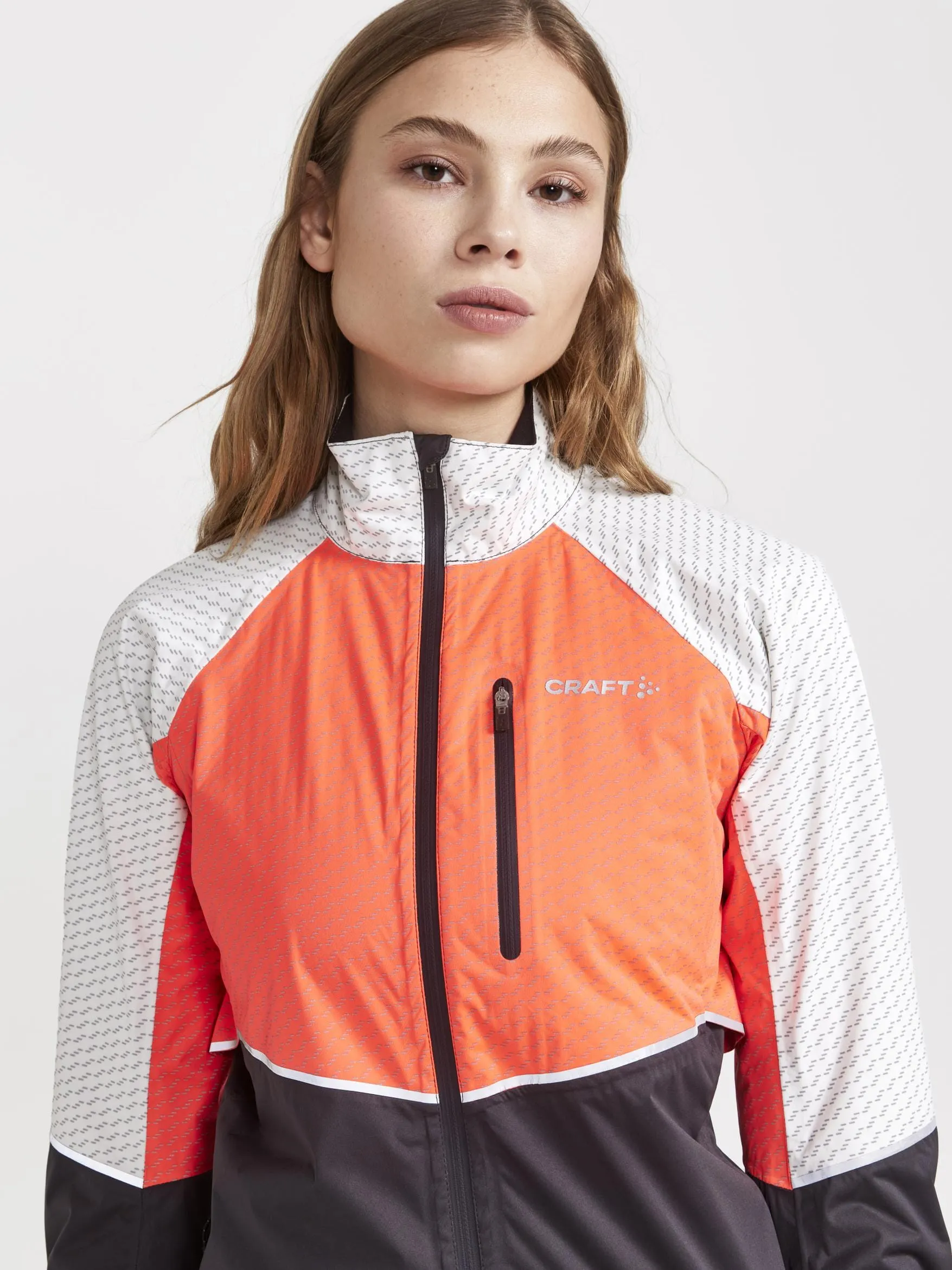 WOMEN'S ADV HYDRO LUMEN CYCLING JACKET - SHOCK-ASH WHITE sold by Craft Sportswear product image thumbnail 3