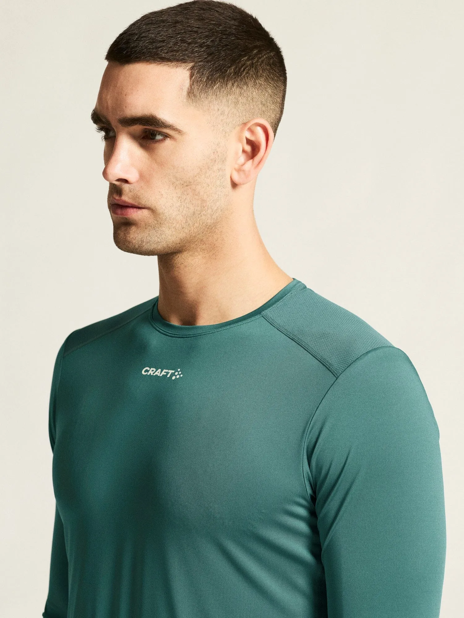 Men's ADV Essence Long-Sleeve Tee 2.0 - HYDRATE sold by Craft Sportswear product image thumbnail 3