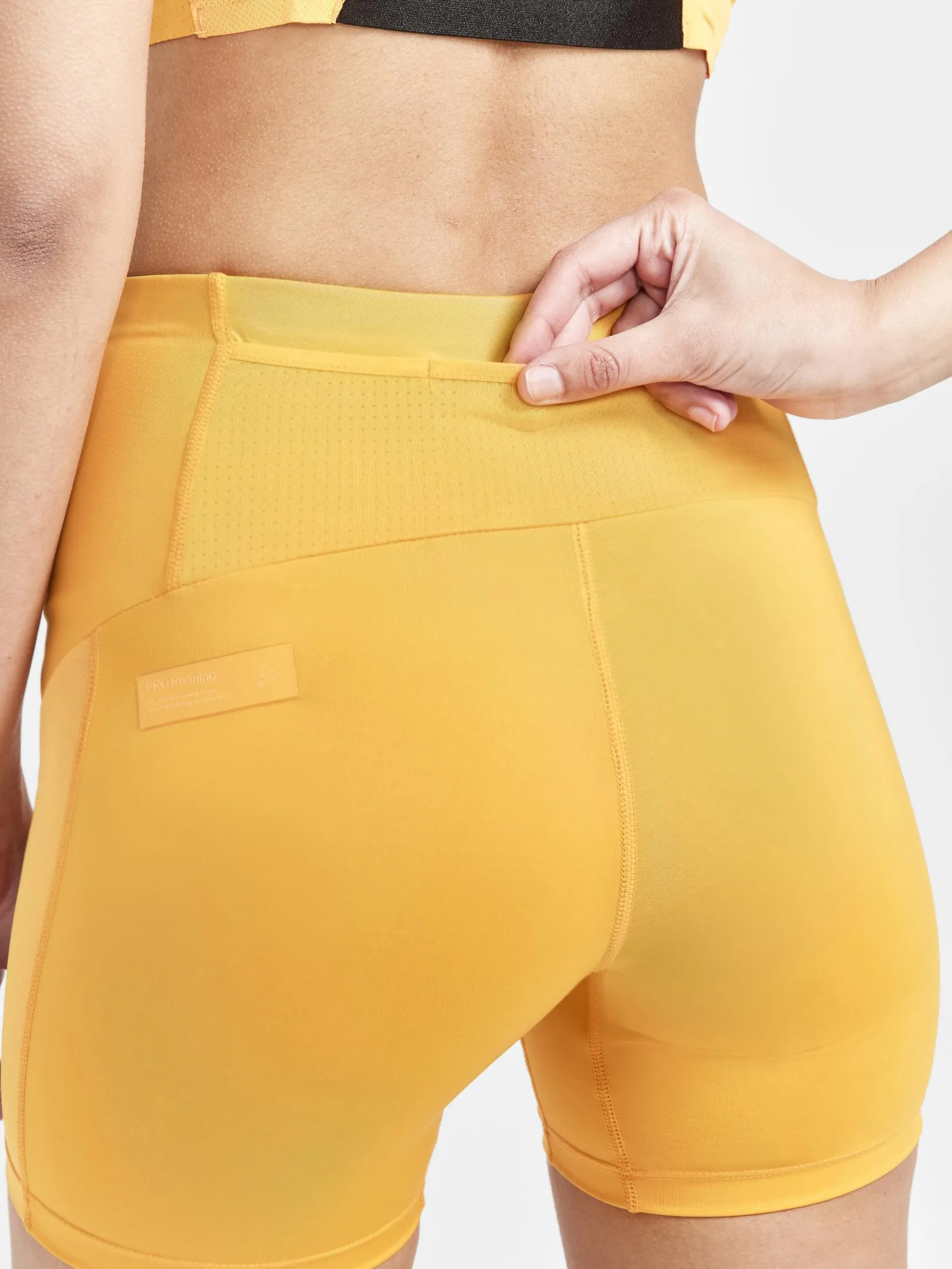 WOMEN'S PRO HYPERVENT RUNNING SHORT TIGHTS sold by Craft Sportswear product image thumbnail 3