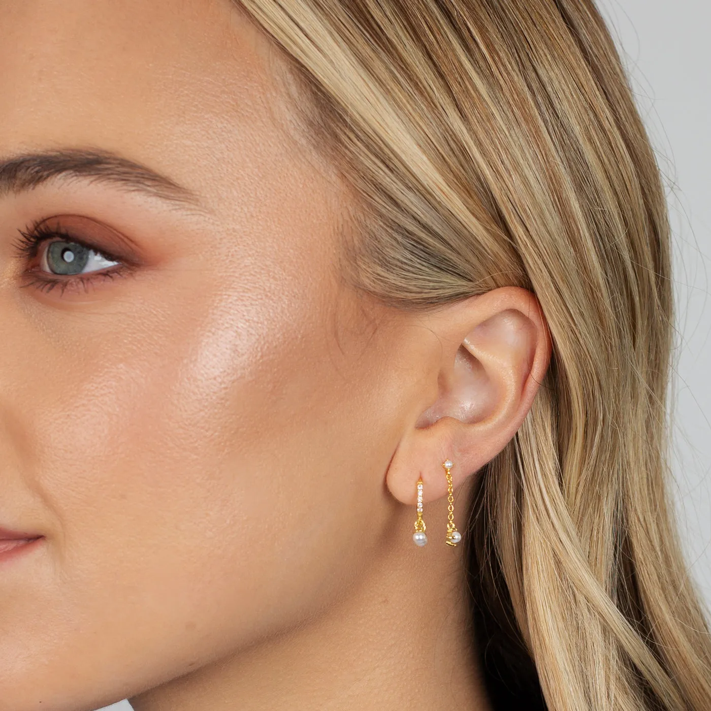 Pearl Chain Drop Stud Earring sold by Adina Eden's product image thumbnail 5