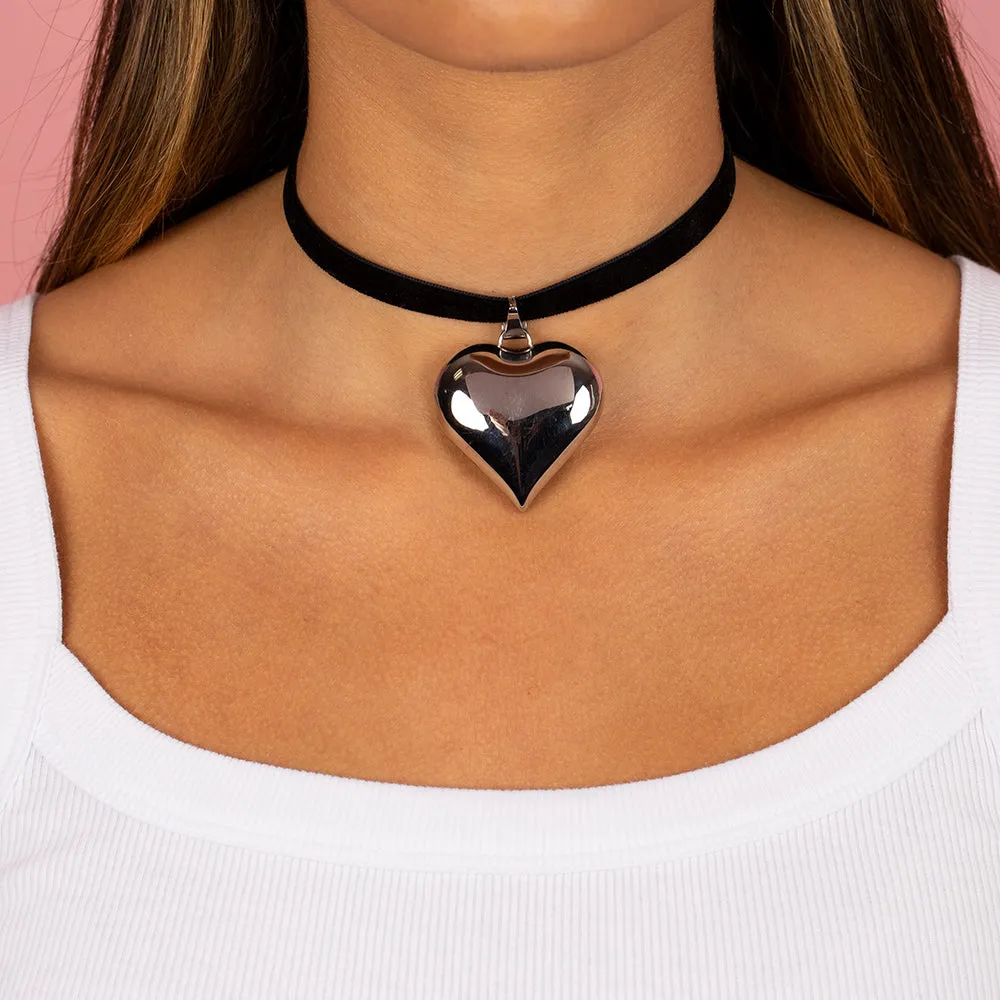 Large Puffy Chunky Heart Necklace Black Velvet Choker sold by Adina Eden's product image thumbnail 4